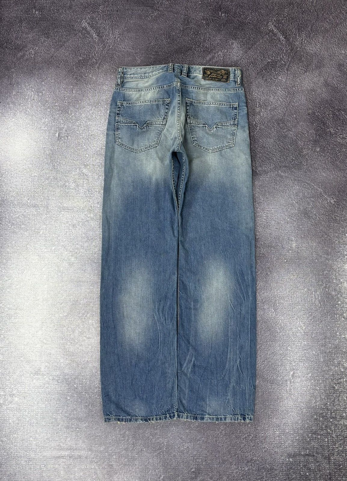 Diesel Diesel Larkee Relaxed NWT Comfort Straight Men’s Denim Jeans Size US 30 / EU 46 - 2 Thumbnail