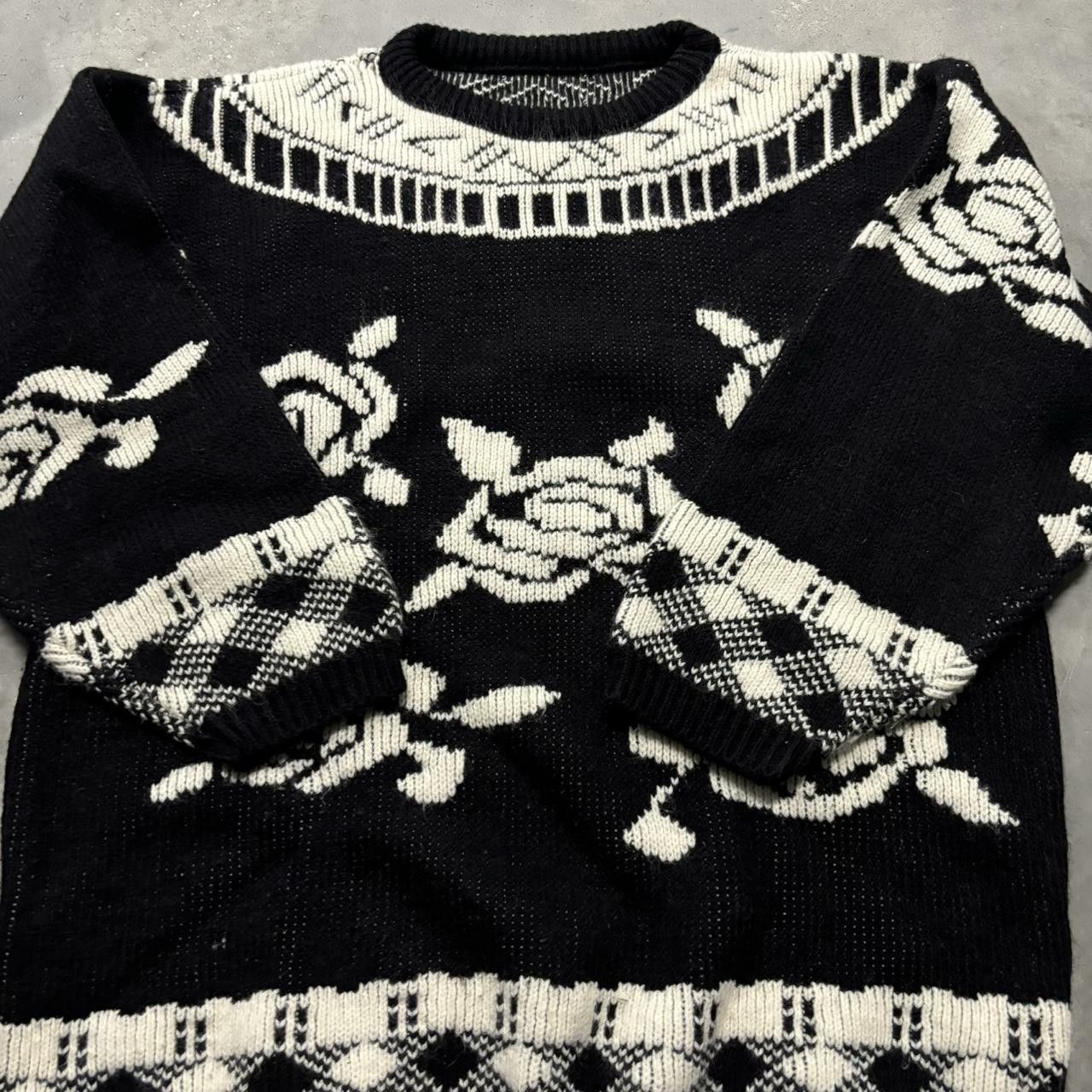 Japanese Brand × Vintage Crazy Vintage Y2K/2000s Black White Flower Pattern Knitted Sweater! Size M / US 6-8 / IT 42-44 - 5 Thumbnail