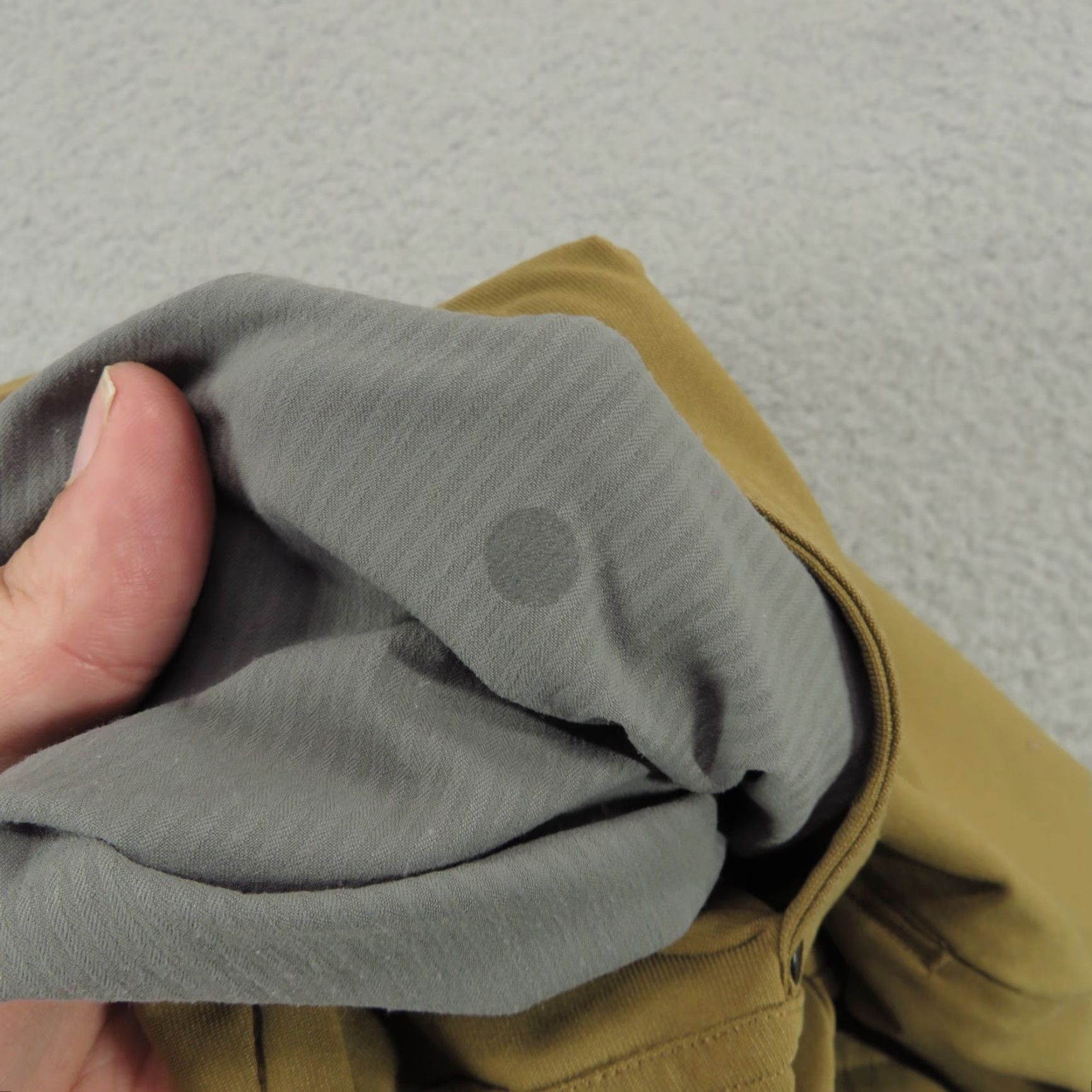 Lululemon Lululemon Shorts Mens 30 ABC 9" Artifact Khaki Warpstreme Chinos Office Tech Size US 30 / EU 46 - 6 Thumbnail