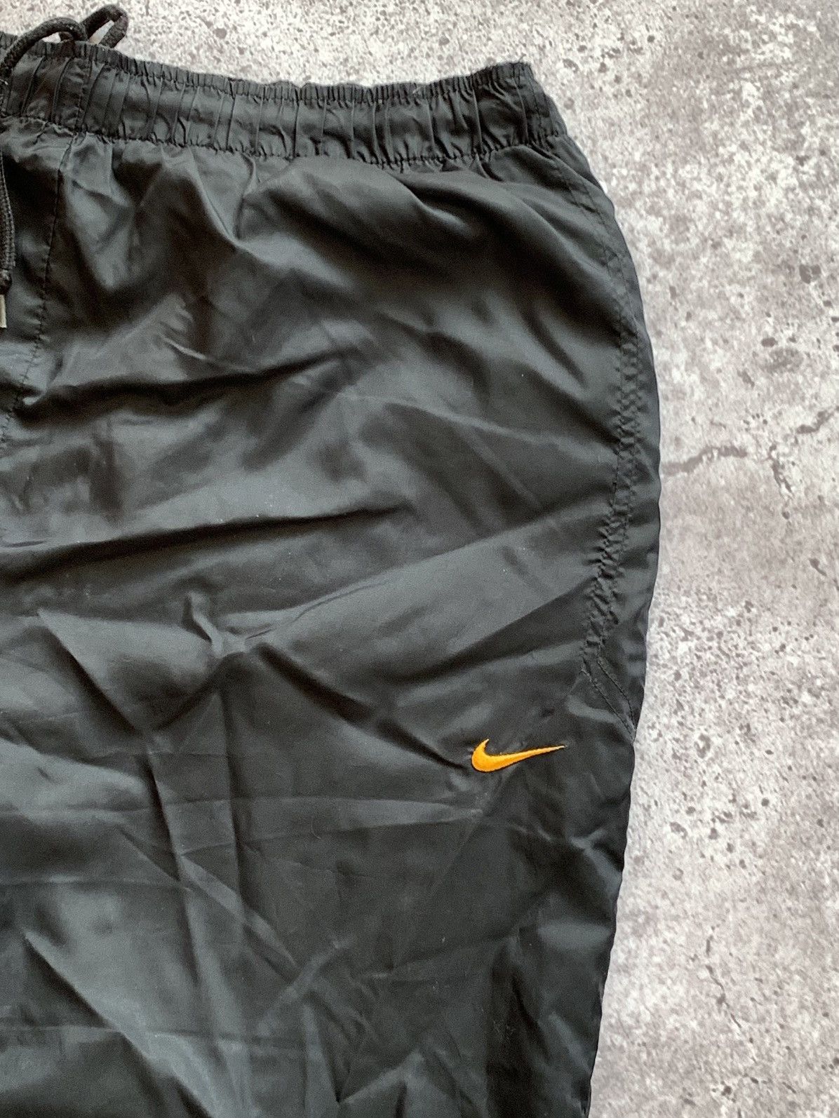 Nike 🔥VINTAGE NIKE NYLON DRILL BAGGY SWEATPANTS Size US 36 / EU 52 - 7 Thumbnail
