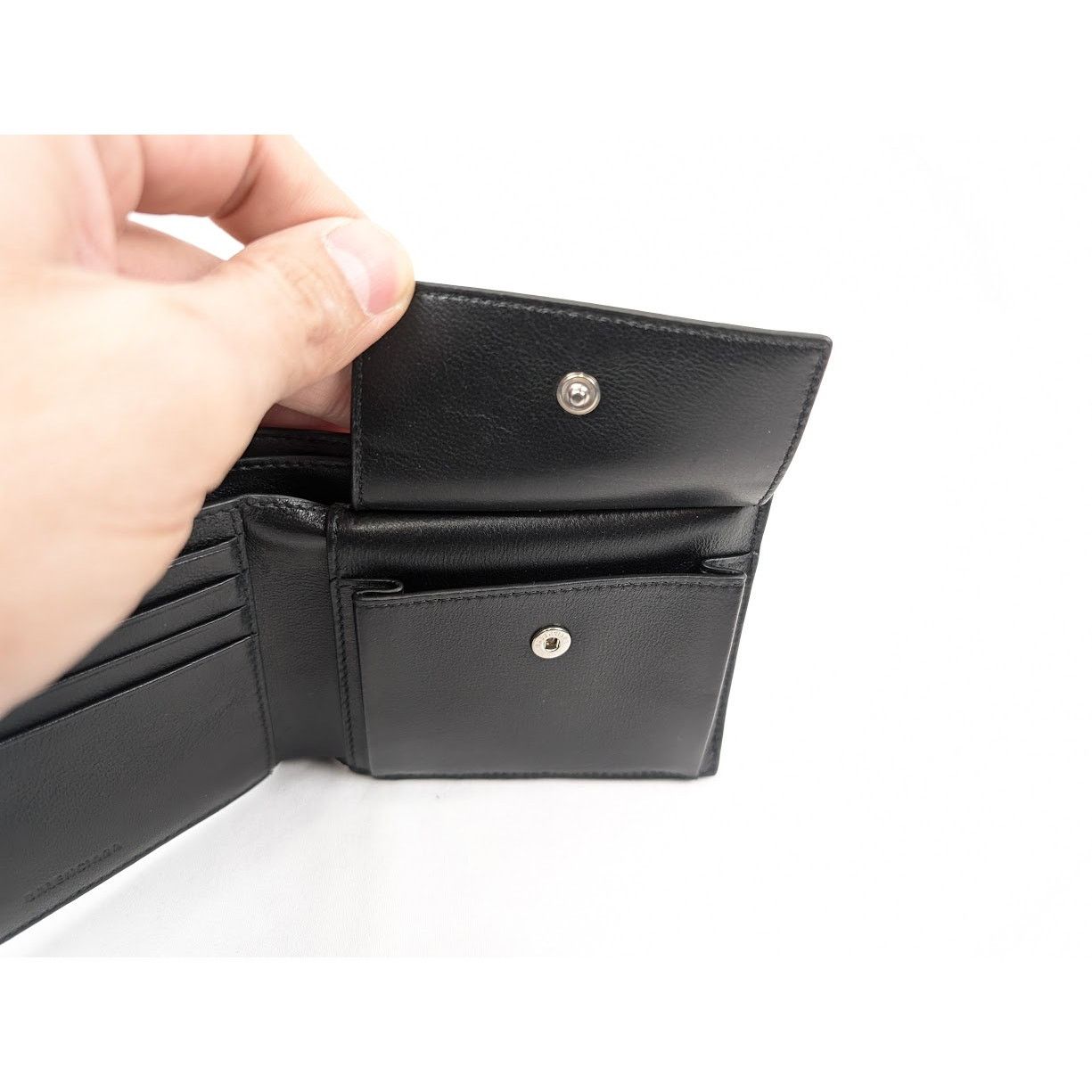 Balenciaga o1rshd1 Size: OS / Camo Logo Wallet in Multicolor Size ONE SIZE - 12 Thumbnail