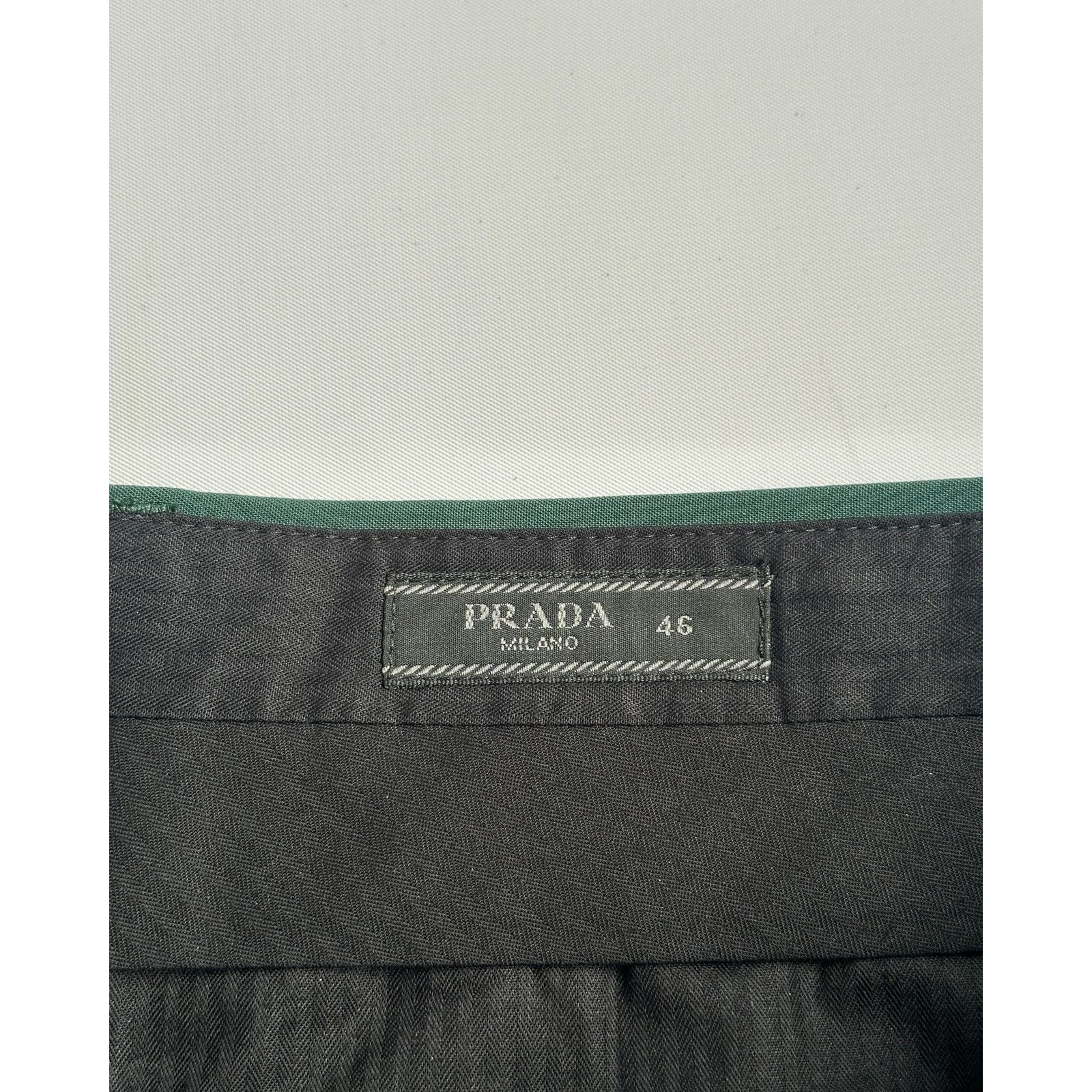 Prada Prada Wool Shorts Size US 32 / EU 48 - 4 Thumbnail