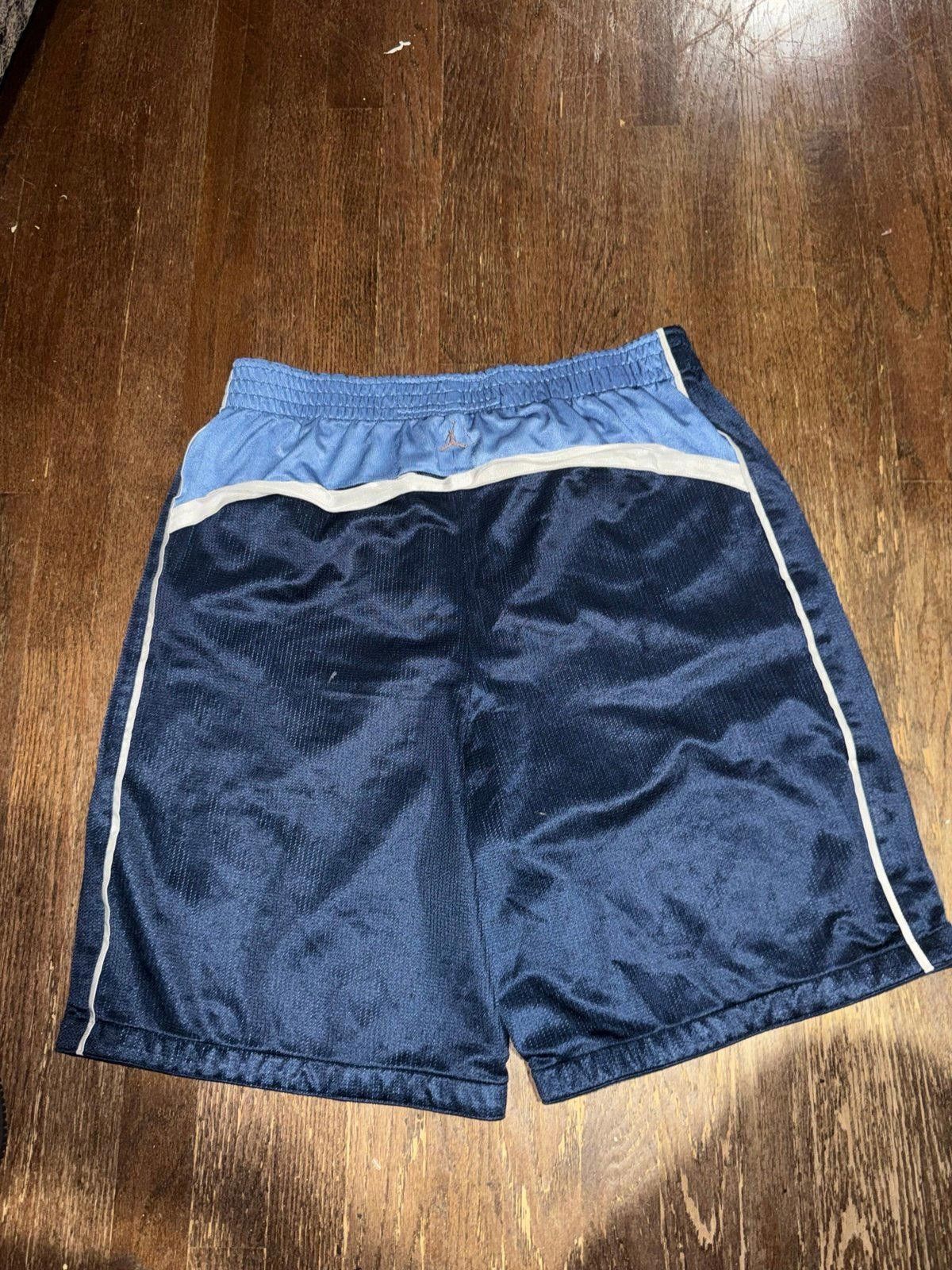 Jordan Brand Jordan UNC Basketball Shorts Sz XL Reversible Nike Tar Heels Size US 36 / EU 52 - 5 Thumbnail