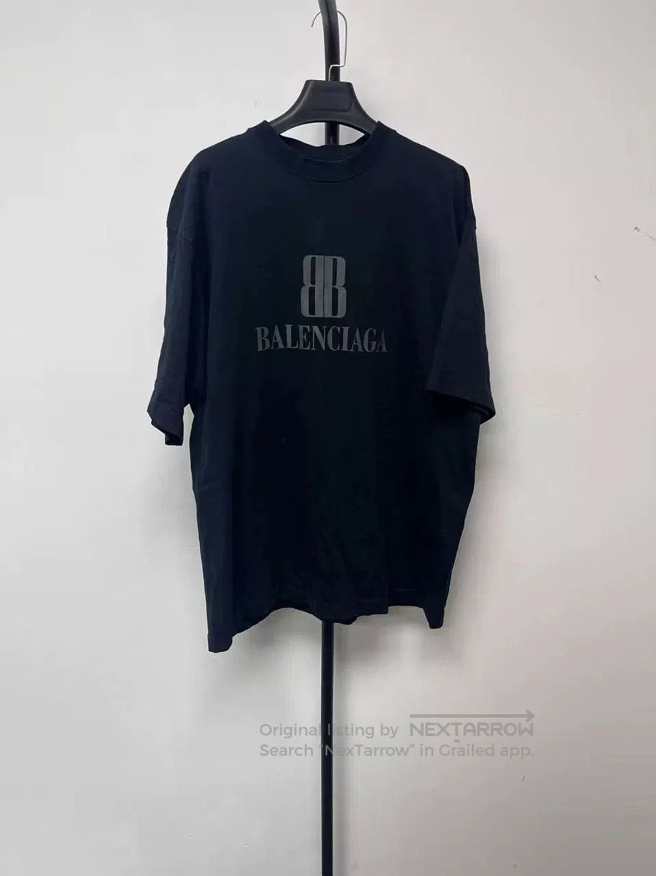 Balenciaga Balenciaga Men's Cotton Short Sleeve T-Shirt. Size US M / EU 48-50 / 2 - 1 Thumbnail