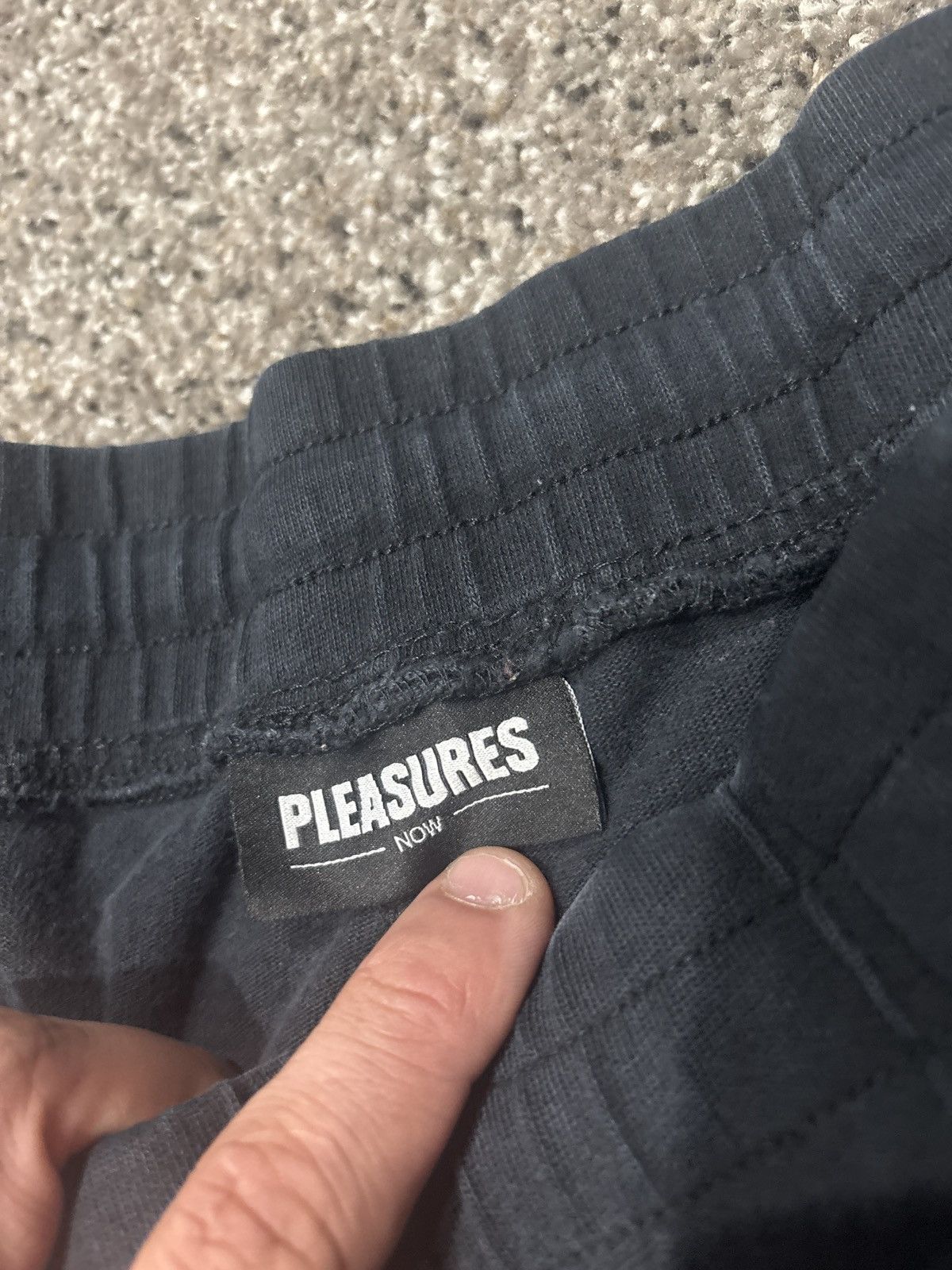 Pleasures Pleasures oversize sweatpants Size US 33 - 5 Thumbnail