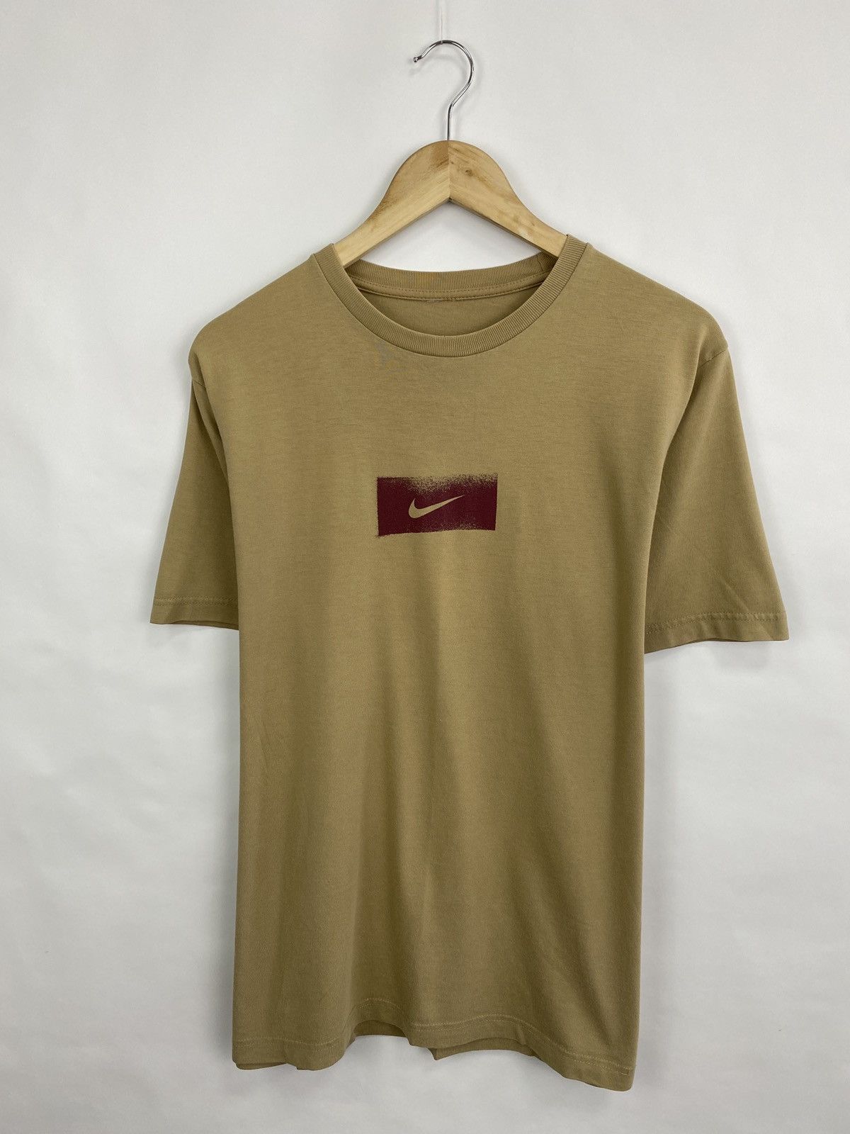 Nike × Vintage 🇺🇸 Vintage 90s Nike Archive T-Shirt Y2K Rare Retro Hype Size US M / EU 48-50 / 2 - 3 Thumbnail