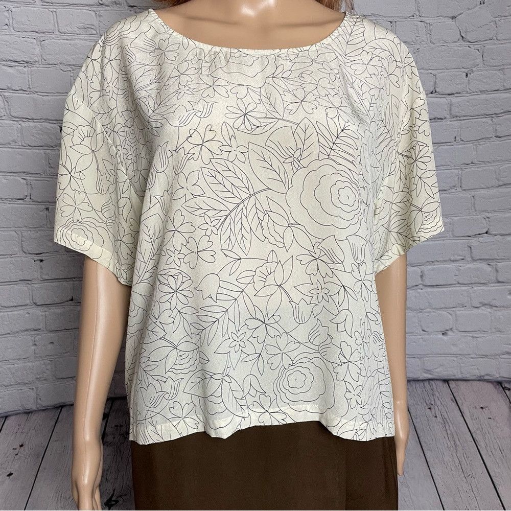 Anthropologie Anthropologie Postage Stamp White Floral Silk Blouse Size 1 Size XL / US 12-14 / IT 48-50 - 4 Thumbnail