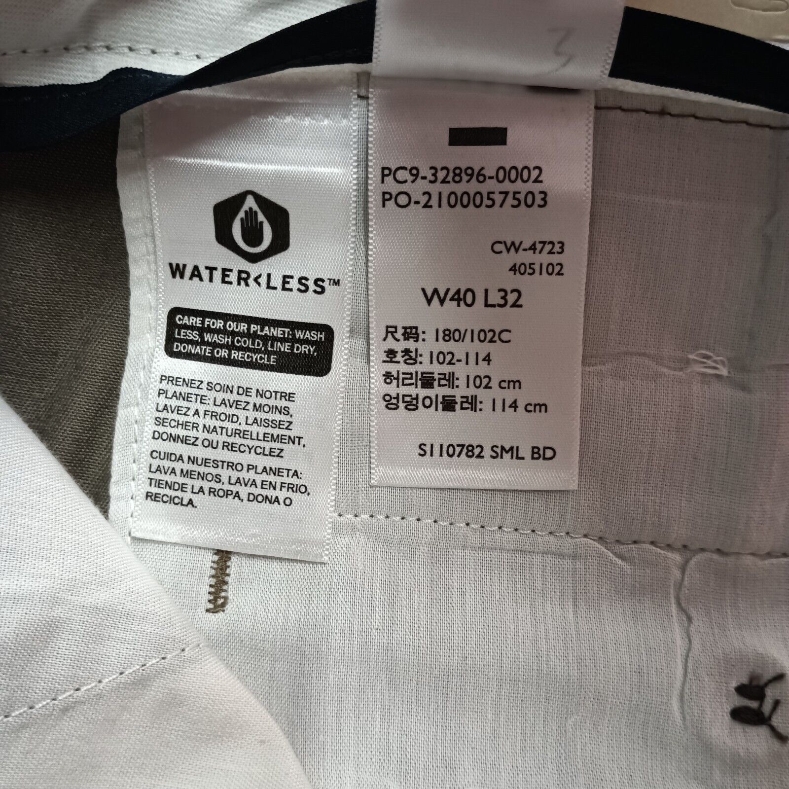 Dockers Dockers Easy Khakis Pants Men's 40x32 Gray Classic Fit Size US 40 / EU 56 - 7 Thumbnail
