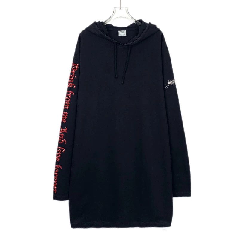 Vetements VetementsBlack monogrammed hooded drawstring cotton long-sl Size US L / EU 52-54 / 3 - 1 Thumbnail