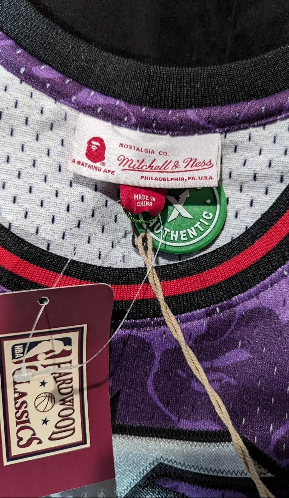 Bape × Mitchell & Ness Bape x Mitchell & Ness Toronto Raptors Swingman Jersey Size US L / EU 52-54 / 3 - 4 Thumbnail