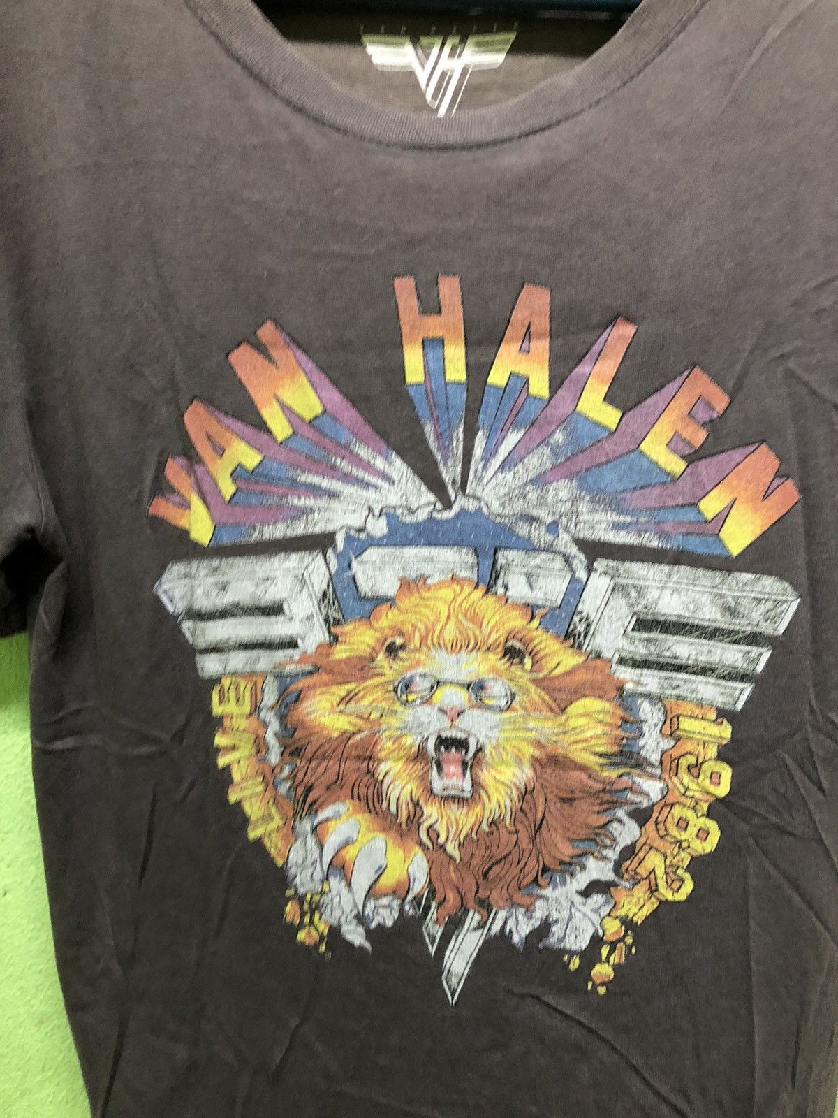 Band Tees VAN HALLEN 2016 tshirt Size US M / EU 48-50 / 2 - 2 Thumbnail