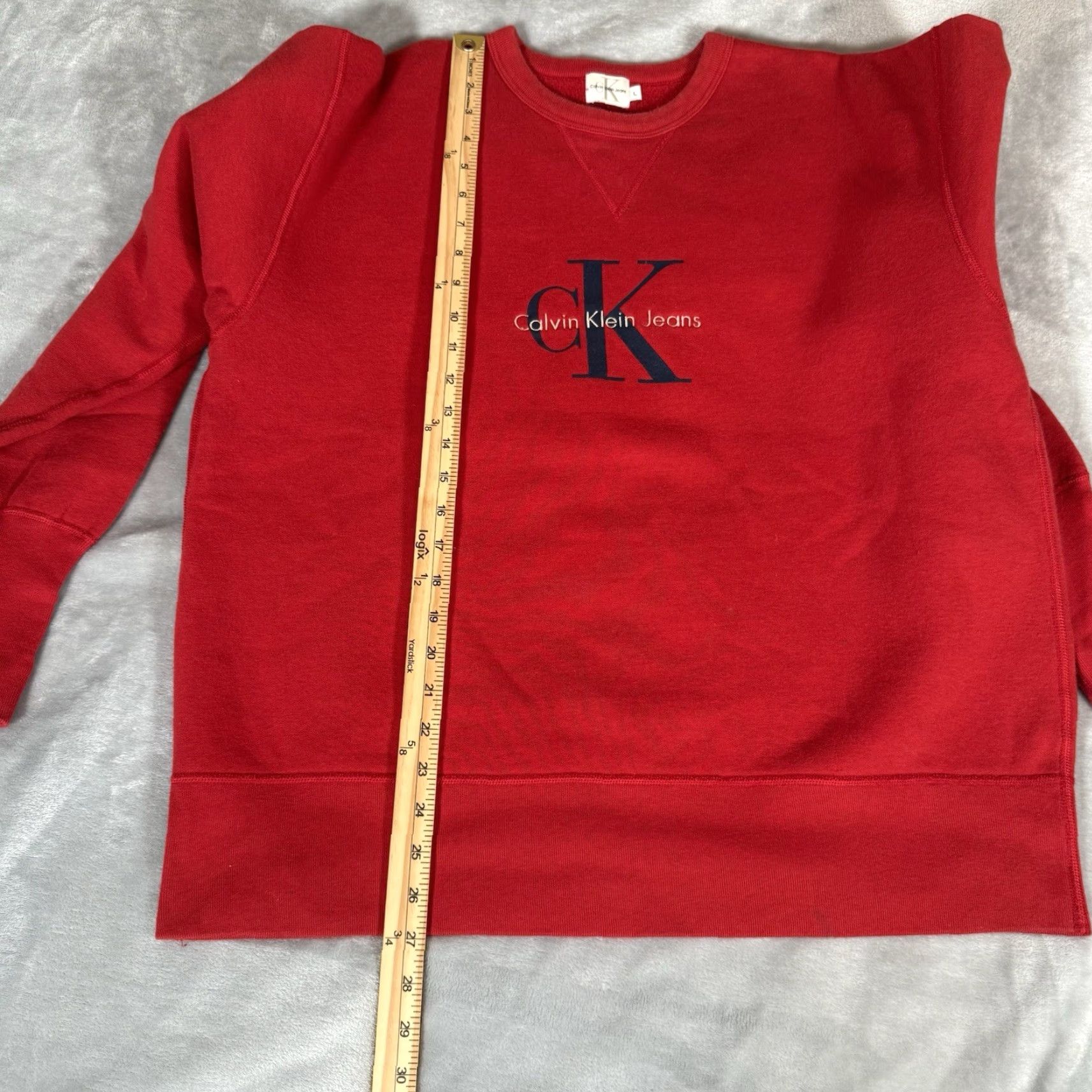 Calvin Klein VINTAGE Calvin Klein Jeans Sweatshirt Mens Large Red 90s Logo Graphic Pullover Crew Neck, Fleece, Cotton-Polyester, Made in USA, Pre-owned Mens L Size US L / EU 52-54 / 3 - 7 Thumbnail