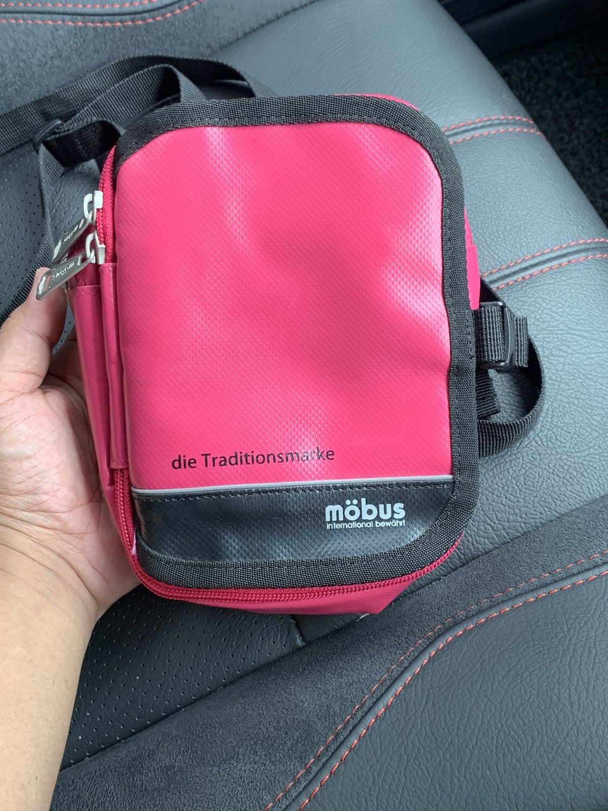 Vintage 🇯🇵 Mobus Waterproof Sling Bag Size ONE SIZE - 1 Thumbnail