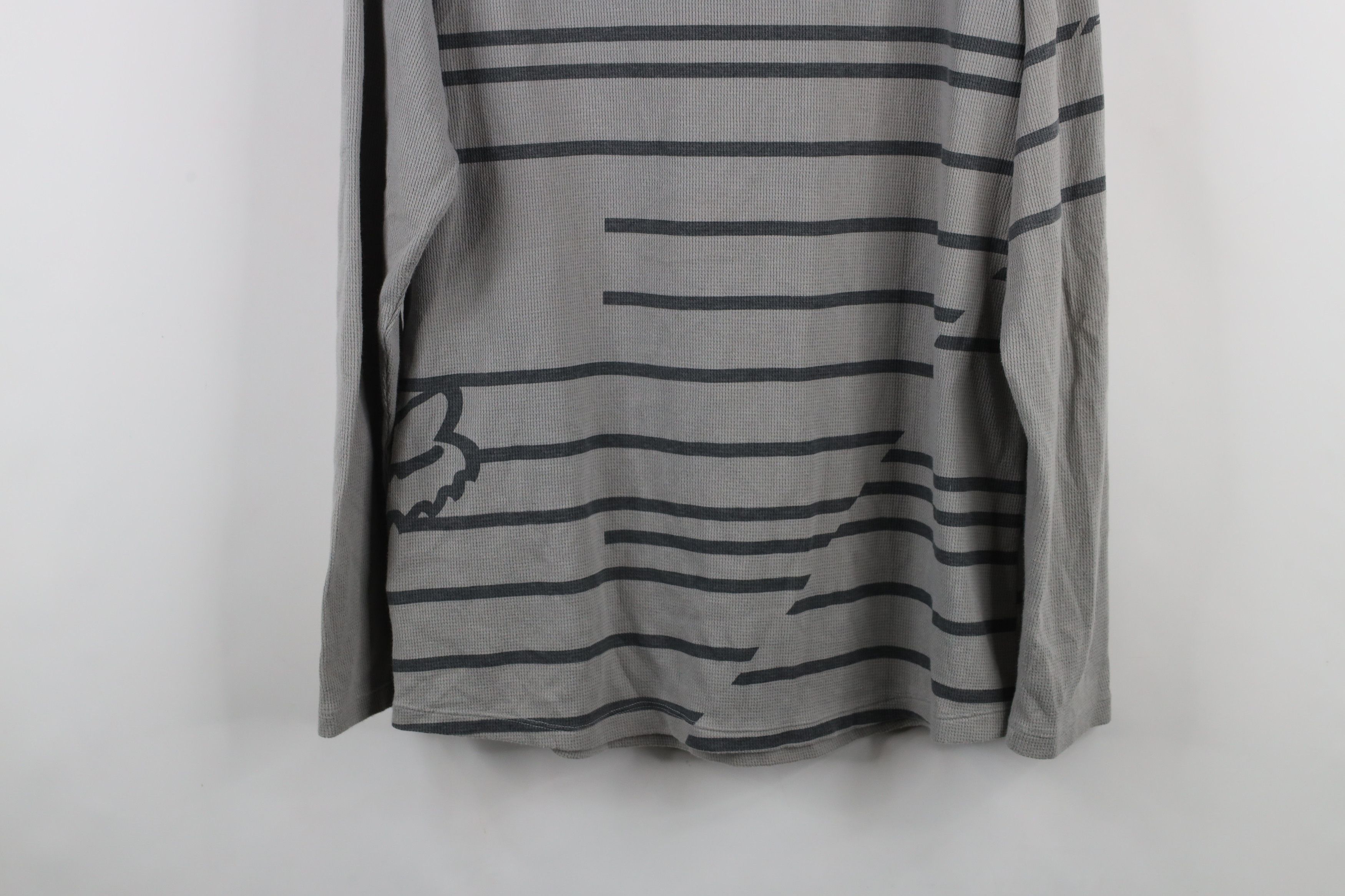 Fox Racing × Vintage Vintage Fox Racing Logo Thermal Waffle Knit Henley T-Shirt Size US L / EU 52-54 / 3 - 12 Thumbnail