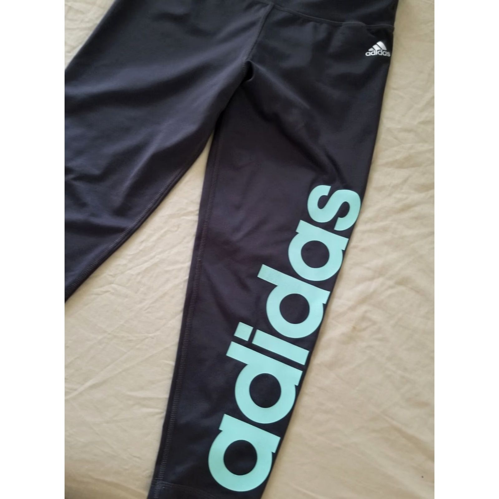 Adidas Womens adidas Pants M Medium Gray Grey Athletic Gym Workout Legging Yoga Capri Womens Size 32" / US 10 / IT 46 - 3 Thumbnail