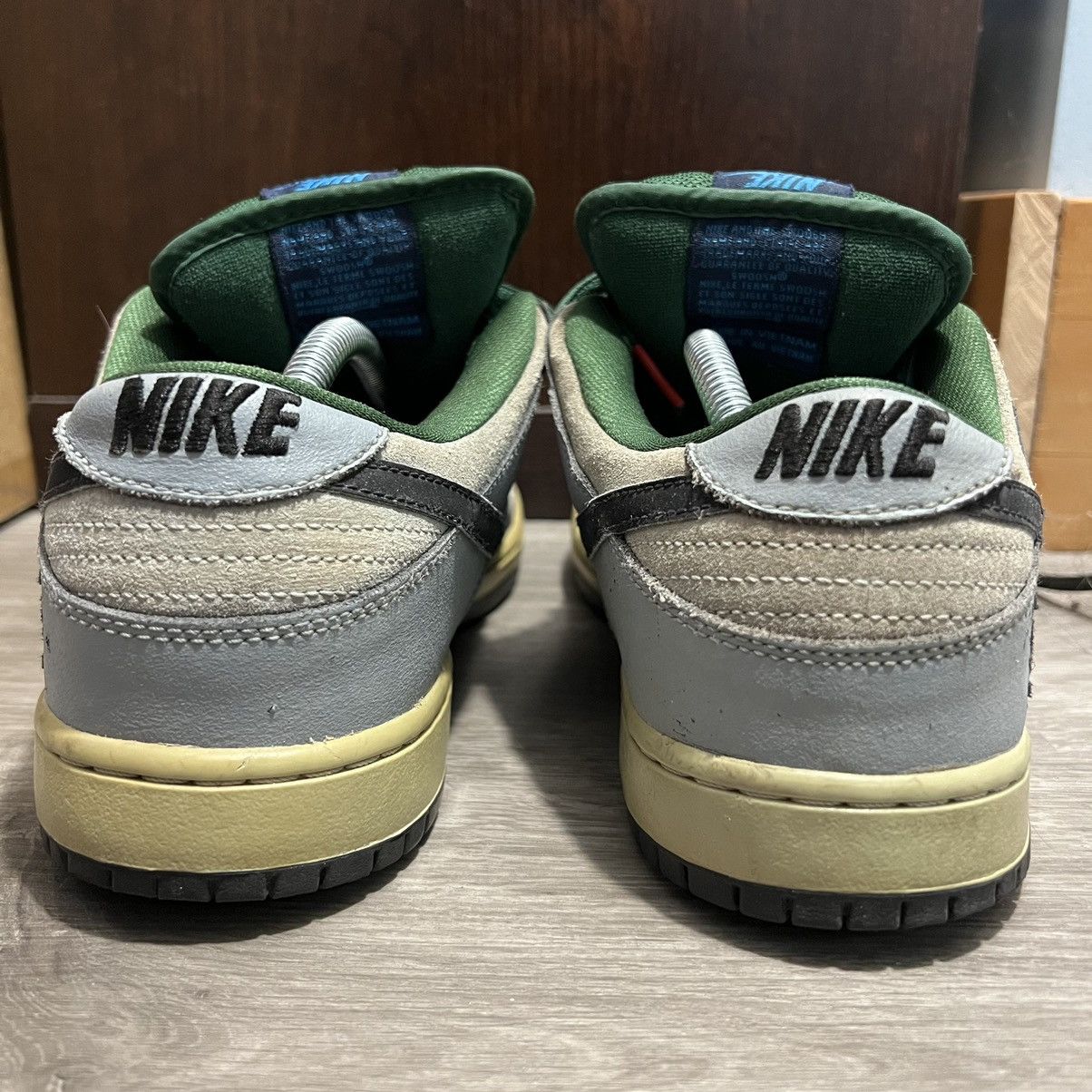 Nike Nike SB Dunk Low Maple Leaf Central Park Size US 10.5 / EU 43-44 - 7 Thumbnail