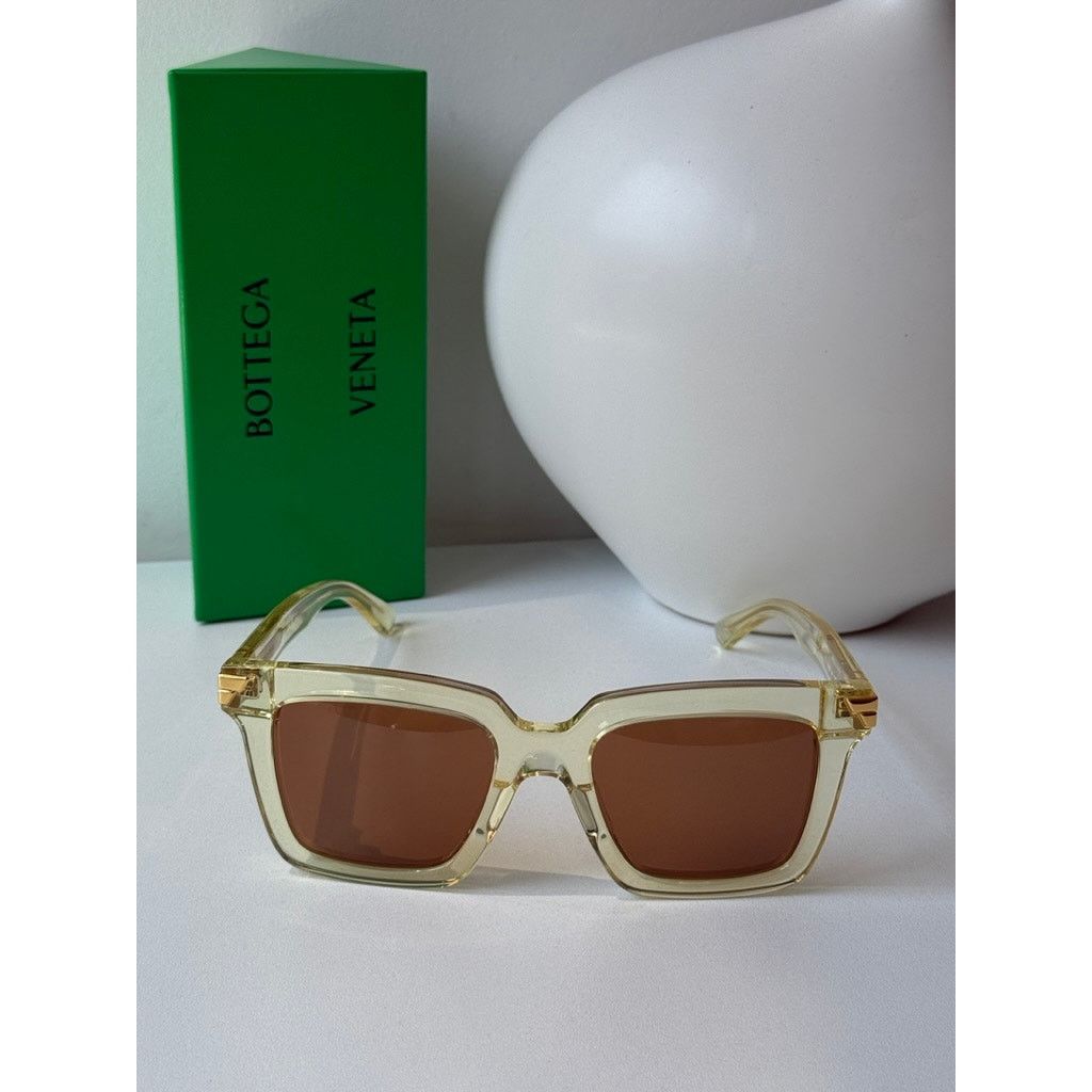Bottega Veneta NEW Bottega Veneta BV1005S Unisex Clear Square Sunglasses Size ONE SIZE - 6 Thumbnail