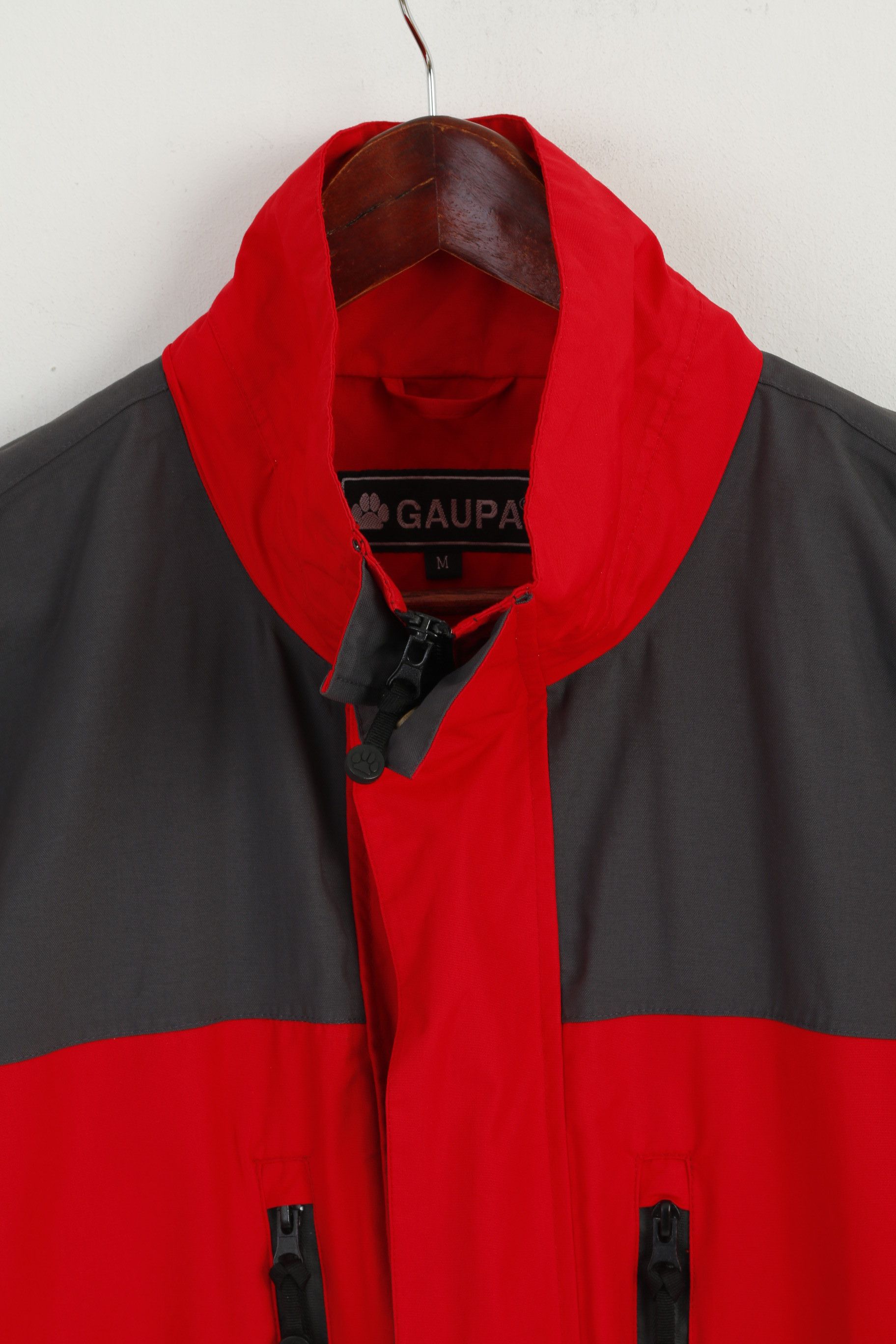 Vintage GAUPA Men M Jacket Red Nylon Outdoor 6807 Size US M / EU 48-50 / 2 - 3 Thumbnail