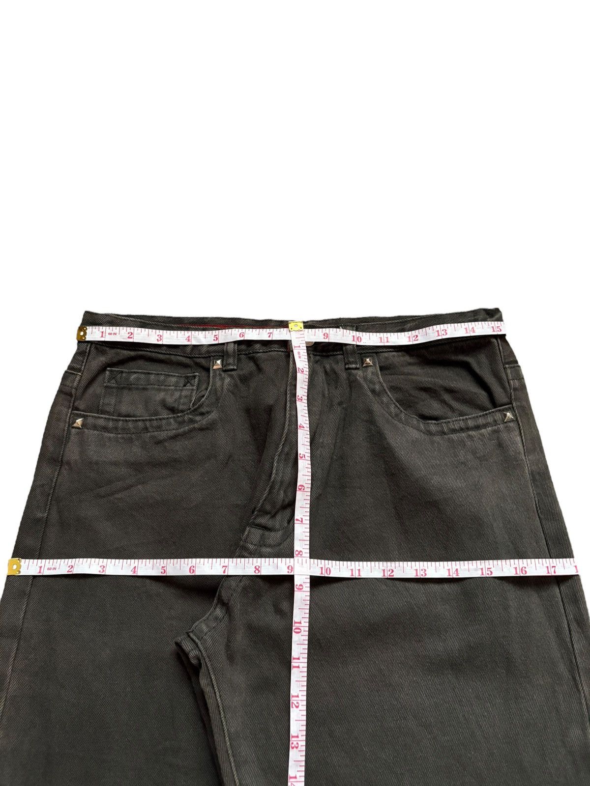 Japanese Brand Vintage Japanese Brand Studded Buckle Back Loose Jeans Size US 31 - 14 Thumbnail