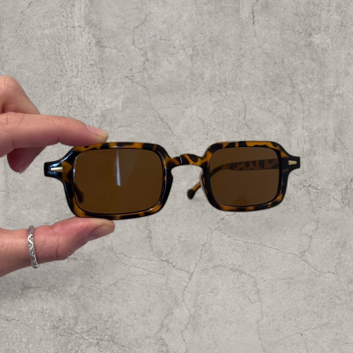 Japanese Brand UV400 square sunglasses in brown with brown lens. One size. Size ONE SIZE - 3 Thumbnail