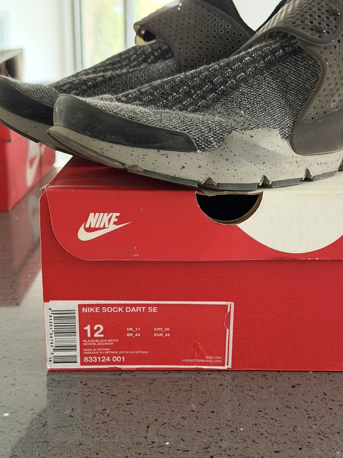 Nike Nike Sock Dart SE 12US Size US 12 / EU 45 - 2 Thumbnail
