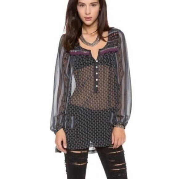 Free People Free People Top S Feather in Wind Embellished Sheer Printed Size S / US 4 / IT 40 - 1 Thumbnail