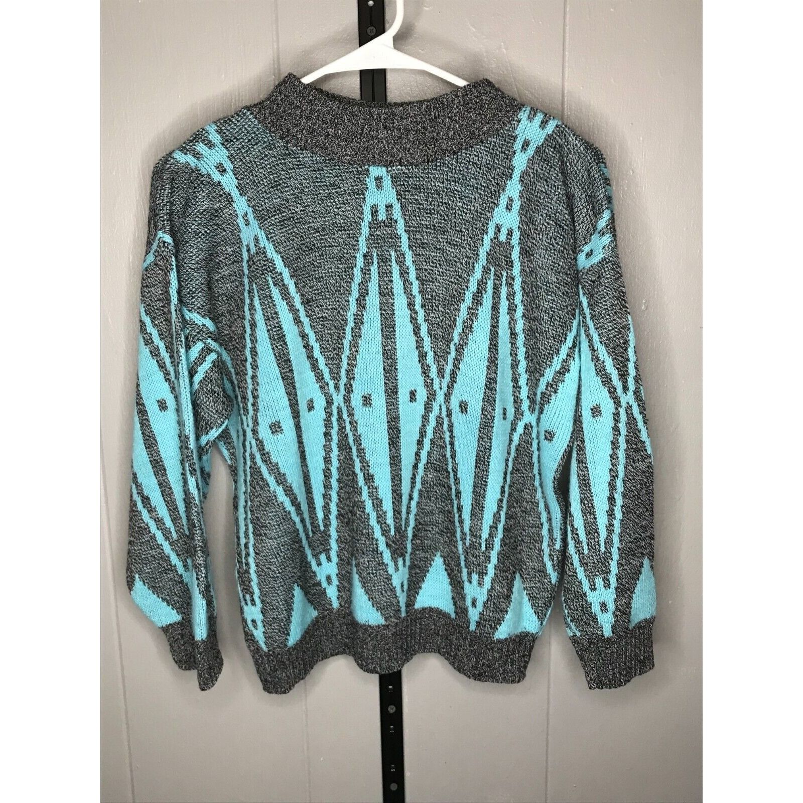 Vintage Vintage 80s Women Size S/M Blue gray diamond Grandma Sweater Size M / US 6-8 / IT 42-44 - 1 Thumbnail