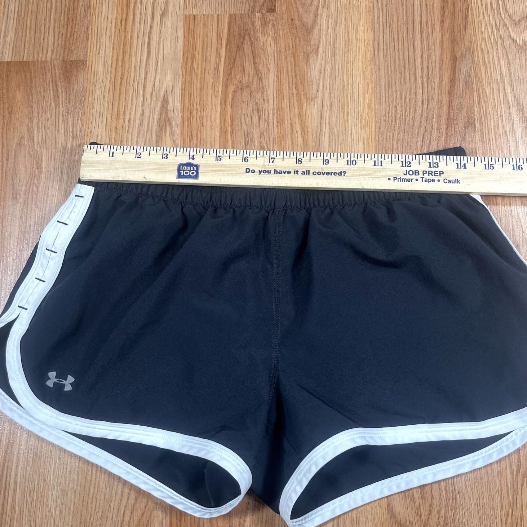 Under Armour Under armour Shorts Womens SM Fitted Heatgear Athletic Running Cross Training Size 28" / US 6 / IT 42 - 4 Thumbnail