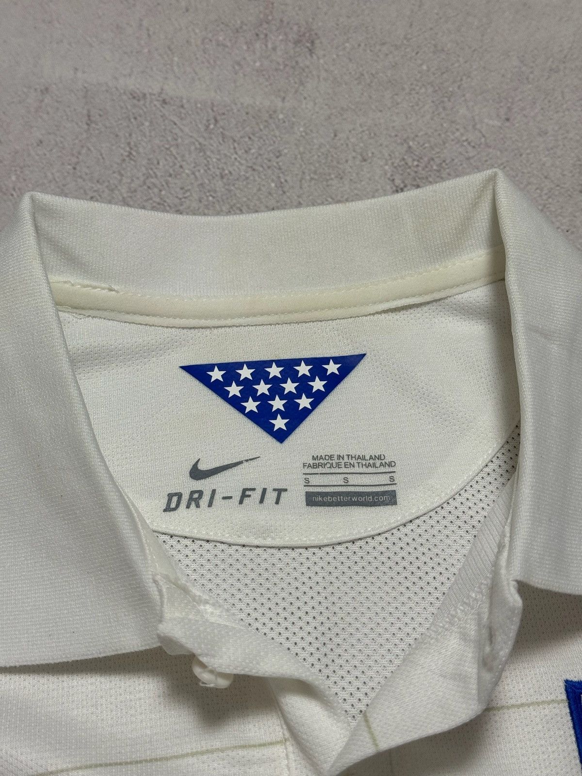 Nike × Vintage Vintage Nike USA Jersey T Shirt 2013 Soccer White S Size Size US S / EU 44-46 / 1 - 7 Thumbnail