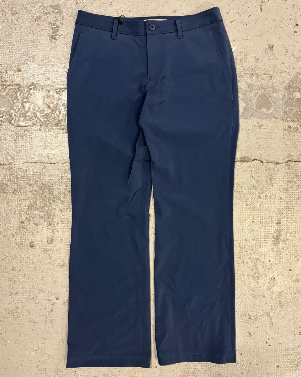Issey Miyake Issey Miyake Light Technical Azure Pants Size 27" / US 4 / IT 40 - 1 Thumbnail