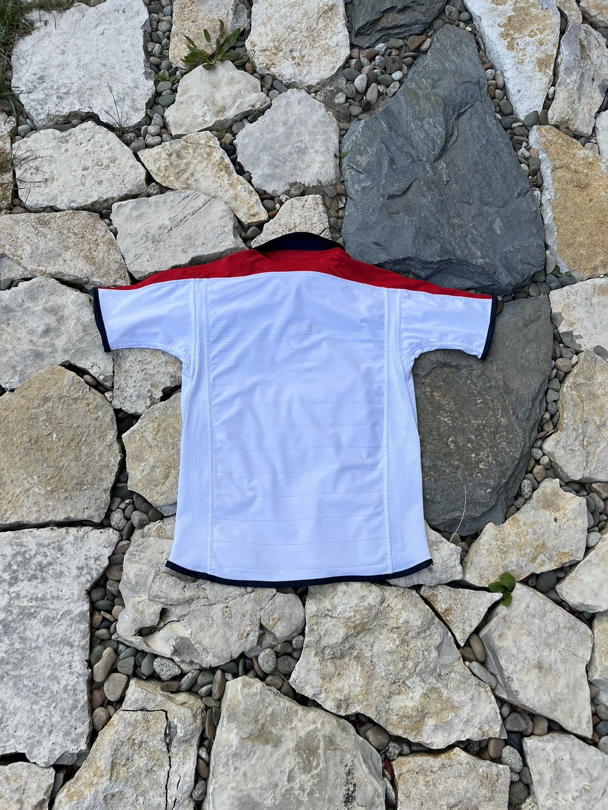Umbro × Vintage Vintage Umbro England boys reversible soccer jersey y2k tee Size US XS / EU 42 / 0 - 14 Thumbnail