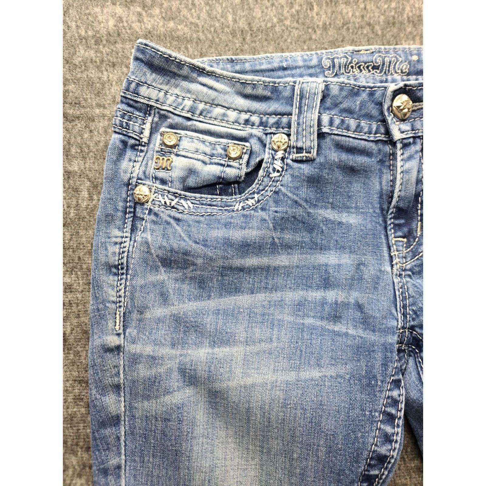 Miss Me Miss Me Jeans Womens 28 Fleur De Lis Boot Cut Embroidered Rhinestone Western Cowgirlcore Denim Blue 5-Pocket Regular Inseam 32" Rise Low. Size 28" / US 6 / IT 42 - 5 Thumbnail