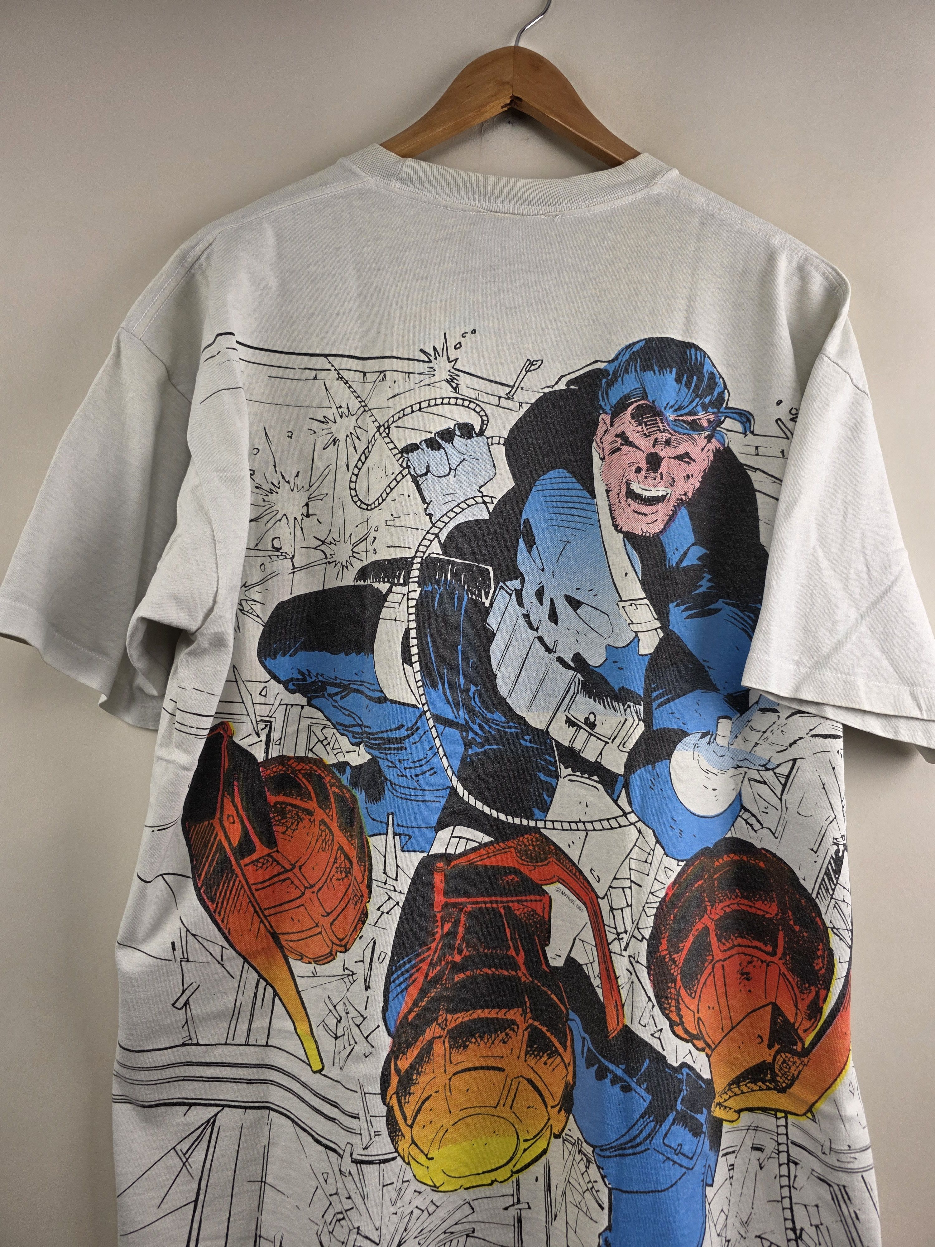 Marvel Comics 1992 Marvel Comics Punisher Megaprint XL 23.5" 29" Size US XL / EU 56 / 4 - 9 Thumbnail