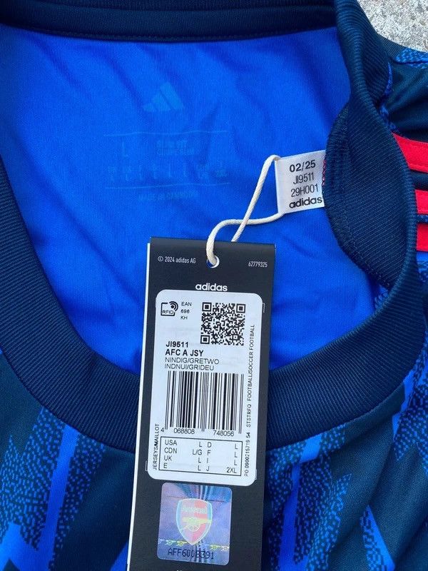 Adidas Arsenal London Eze 25/26 away size L Size US L / EU 52-54 / 3 - 4 Thumbnail