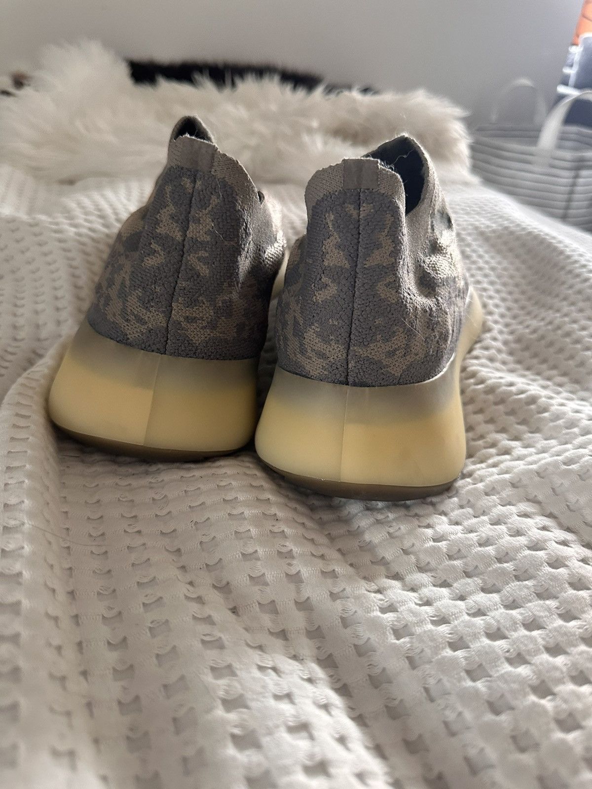 Adidas Yeezy 380 Mist Size US 11 / EU 44 - 4 Thumbnail