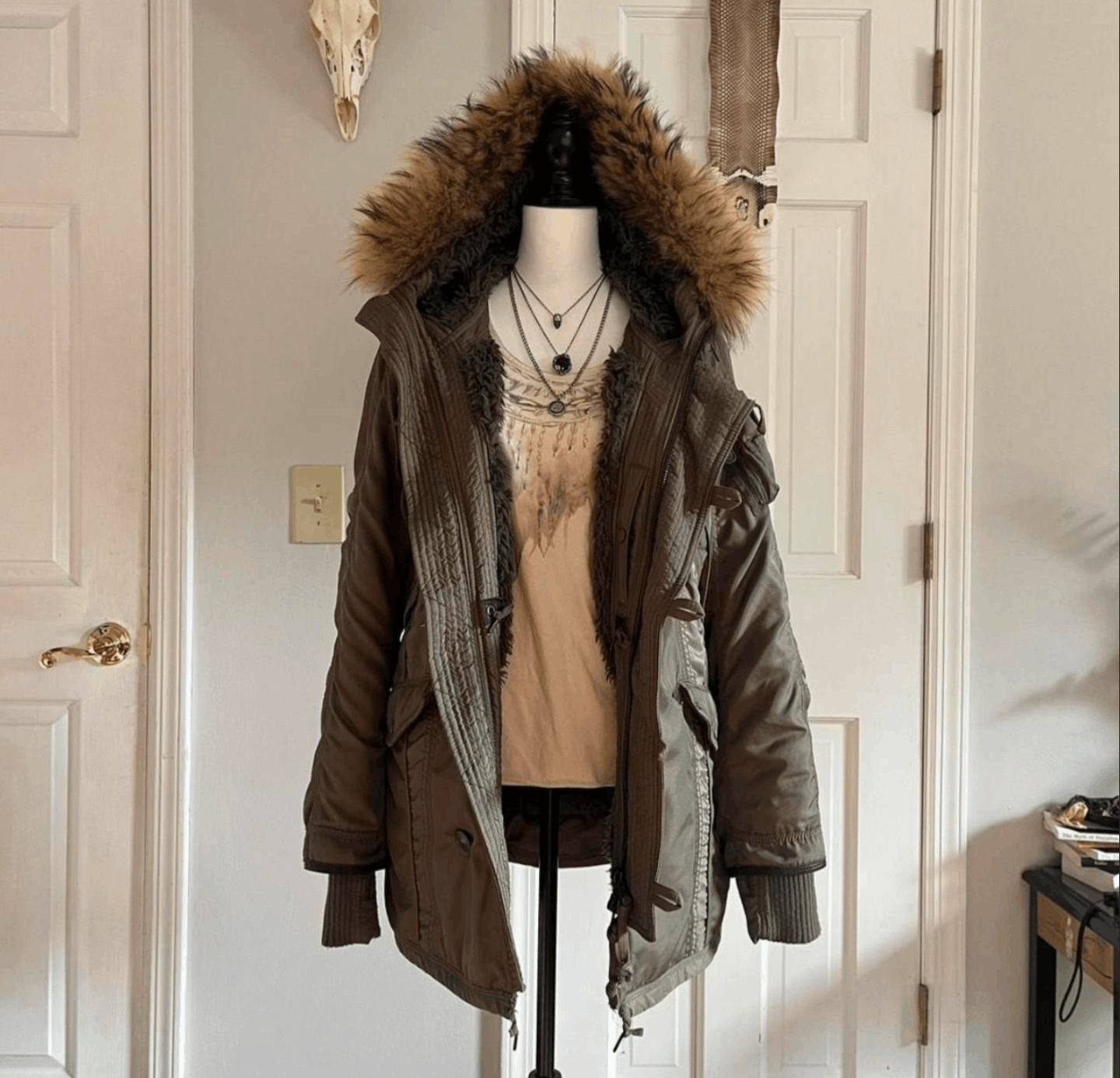 小物 G.O.A - fur hood 小物 G.O.A - fur hood G.O.A RACCOON FUR PARKA WITH