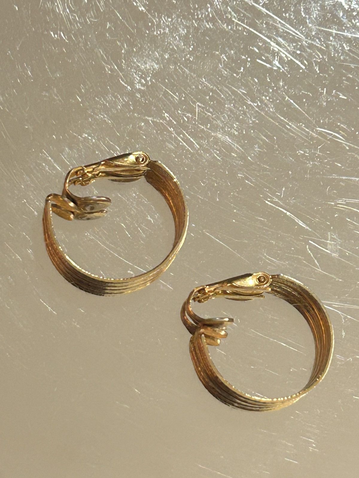 Vintage Vintage 70s gold plated clip on hoop earrings Size ONE SIZE - 4 Thumbnail