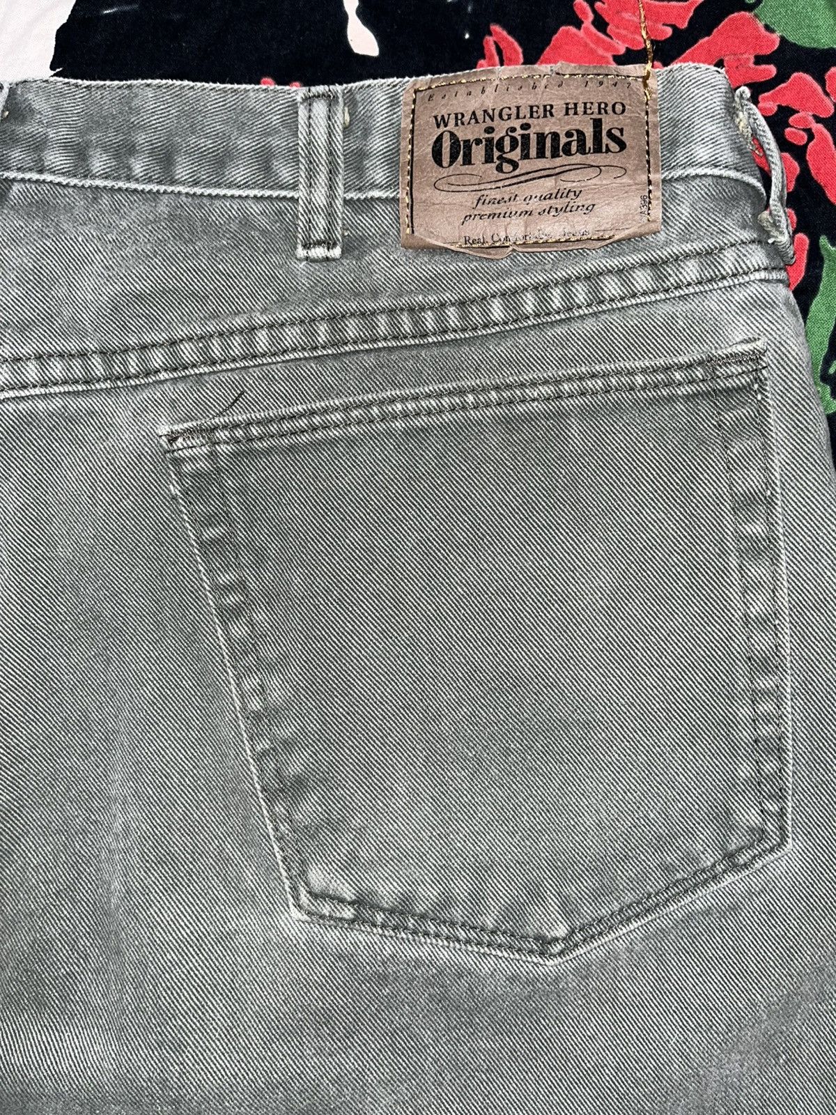 Vintage Crazy 90's Faded Distressed Baggy Skater Green Denim Shorts Size US 38 / EU 54 - 3 Thumbnail