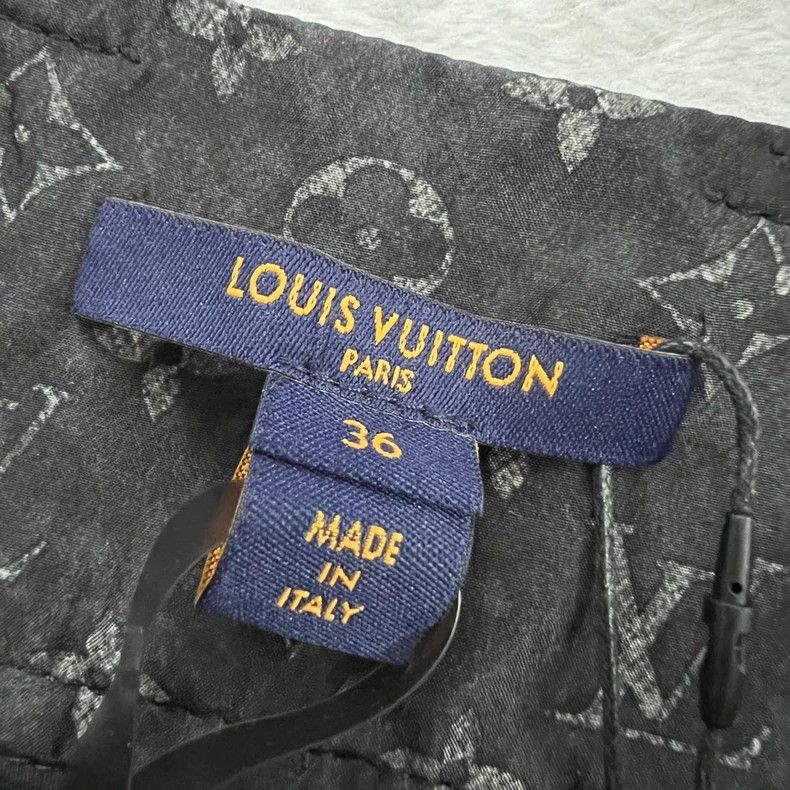 Louis Vuitton Louis Vuitton High-waisted trousers with printed presbyopi Size US 36 / EU 52 - 3 Thumbnail