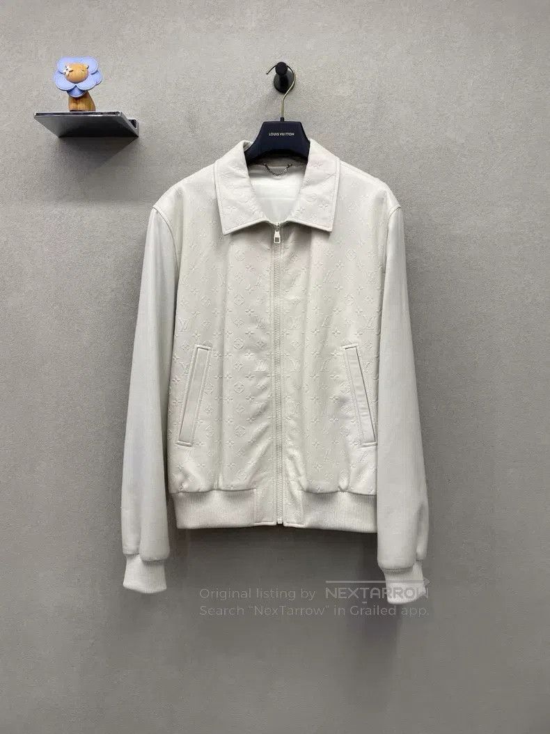 Louis Vuitton Louis Vuitton Full print jacquard white sheepskin zip-up l Size US M / EU 48-50 / 2 - 1 Thumbnail