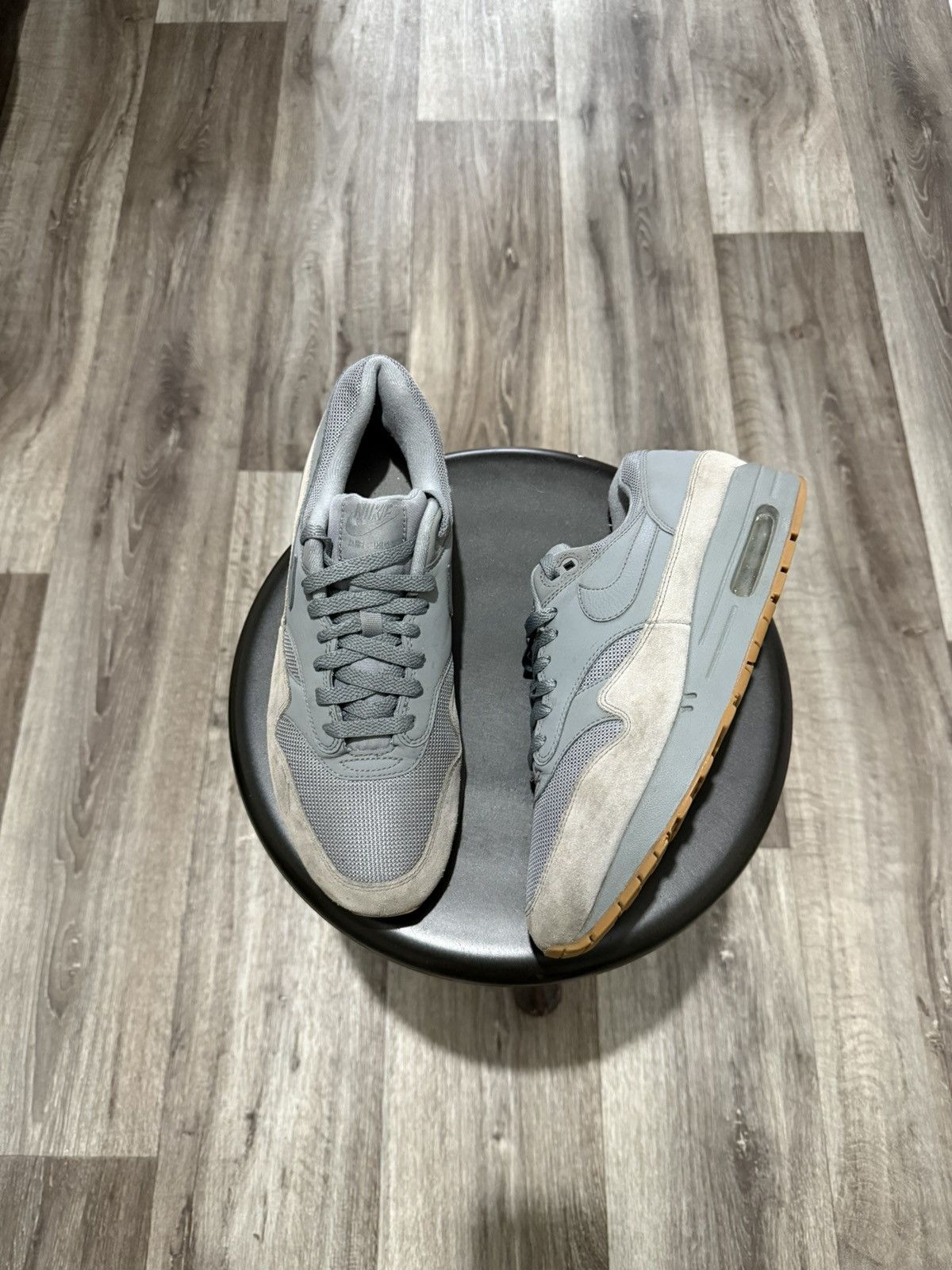 Nike NIKE AIR MAX 1 LOW SNEAKERS MENS GRAY TRAINERS Y2K DRILL Size US 9.5 / EU 42-43 - 1 Thumbnail