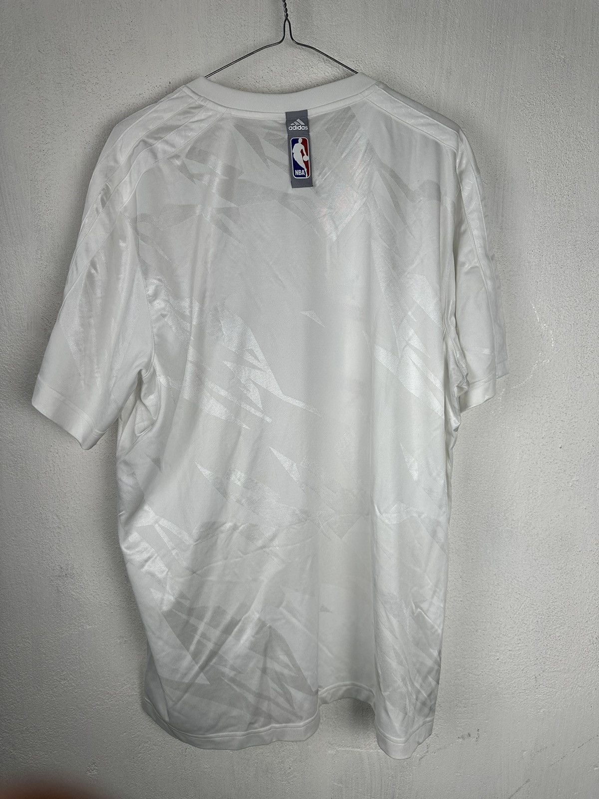 Adidas Adidas Miami Heat Lebron Basketball T-Shirt Size US XL / EU 56 / 4 - 5 Thumbnail