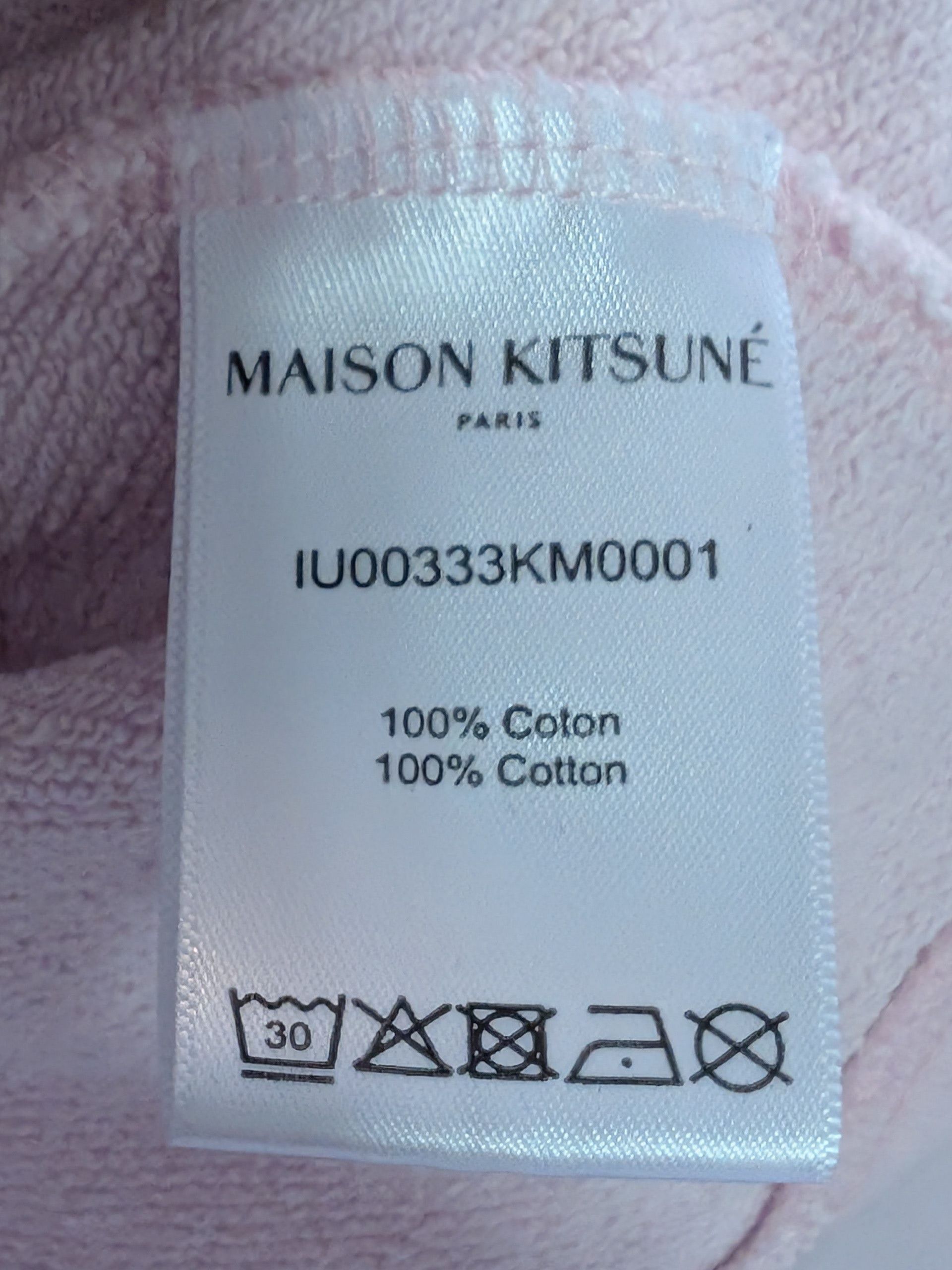 Maison Kitsune Maison Kitsune Pink Hoodie with Blue Fox Patch - Size L Size US L / EU 52-54 / 3 - 4 Thumbnail