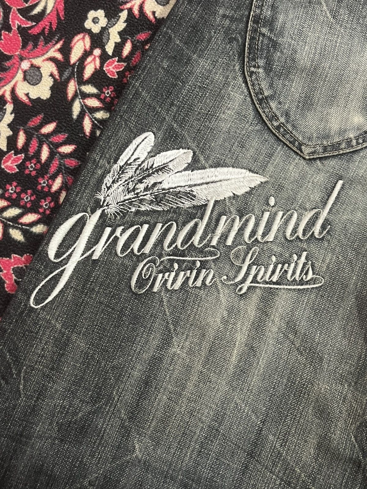 Le Grande Bleu (L.G.B.) Oririn Slogan Embroidered Thunder Washed Distressed Jeans Size US 34 / EU 50 - 7 Thumbnail