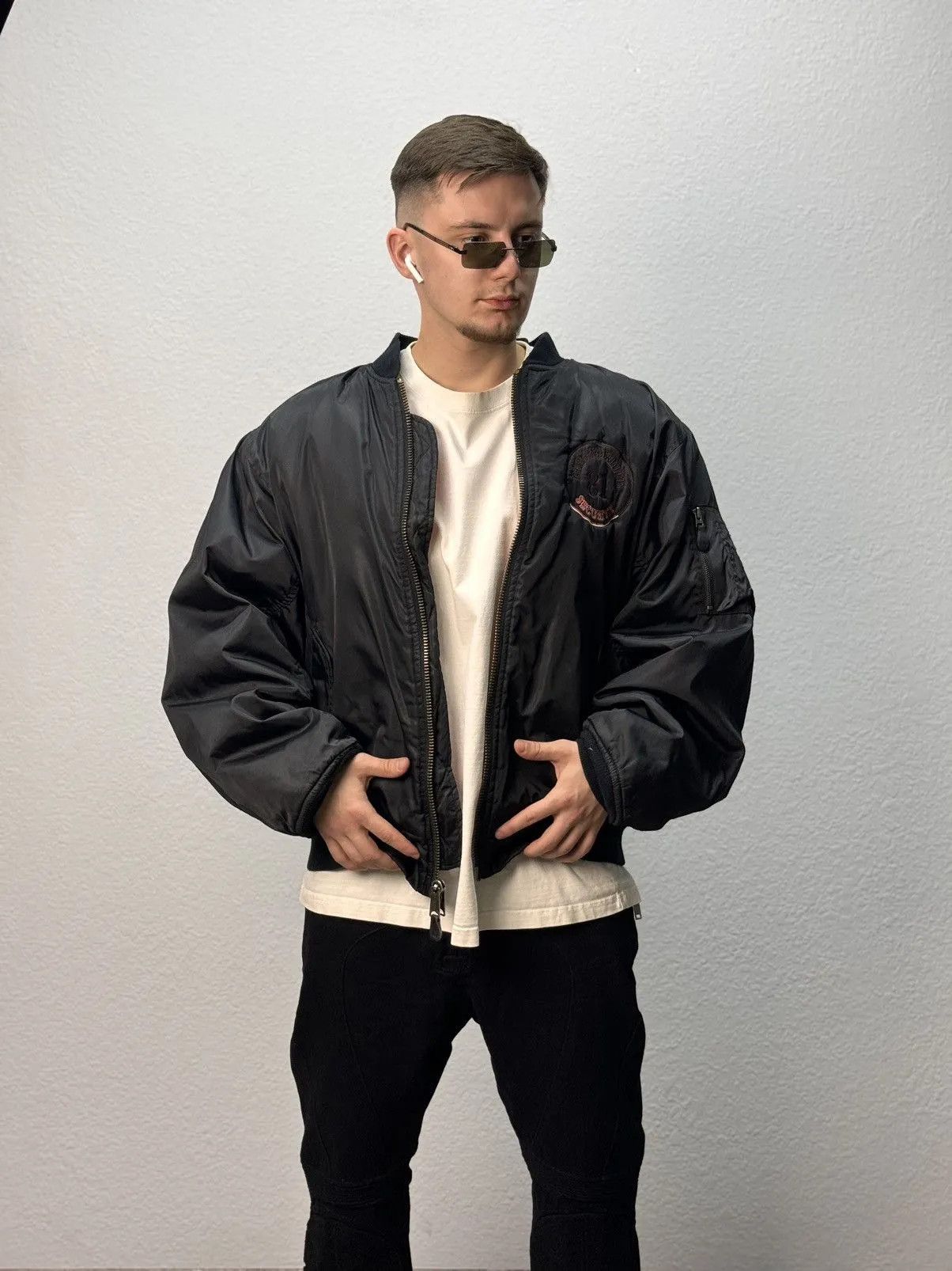 Alpha Industries OKAMOTO Security INDUSTRIES MA1 BOMBER JACKET FADED COLORS Size US L / EU 52-54 / 3 - 3 Thumbnail