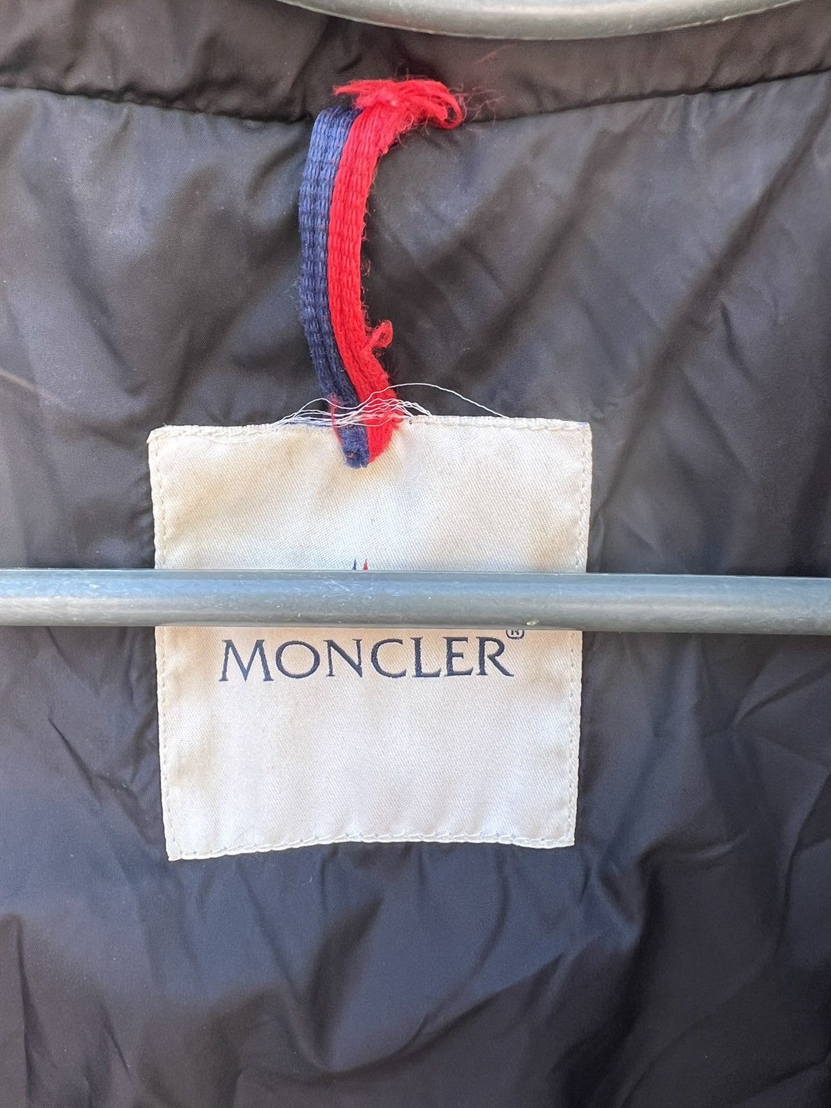 Moncler Moncler Autchentic Giobbotto Kids Woman jacket puffer used Size XS / US 0-2 / IT 36-38 - 13 Thumbnail