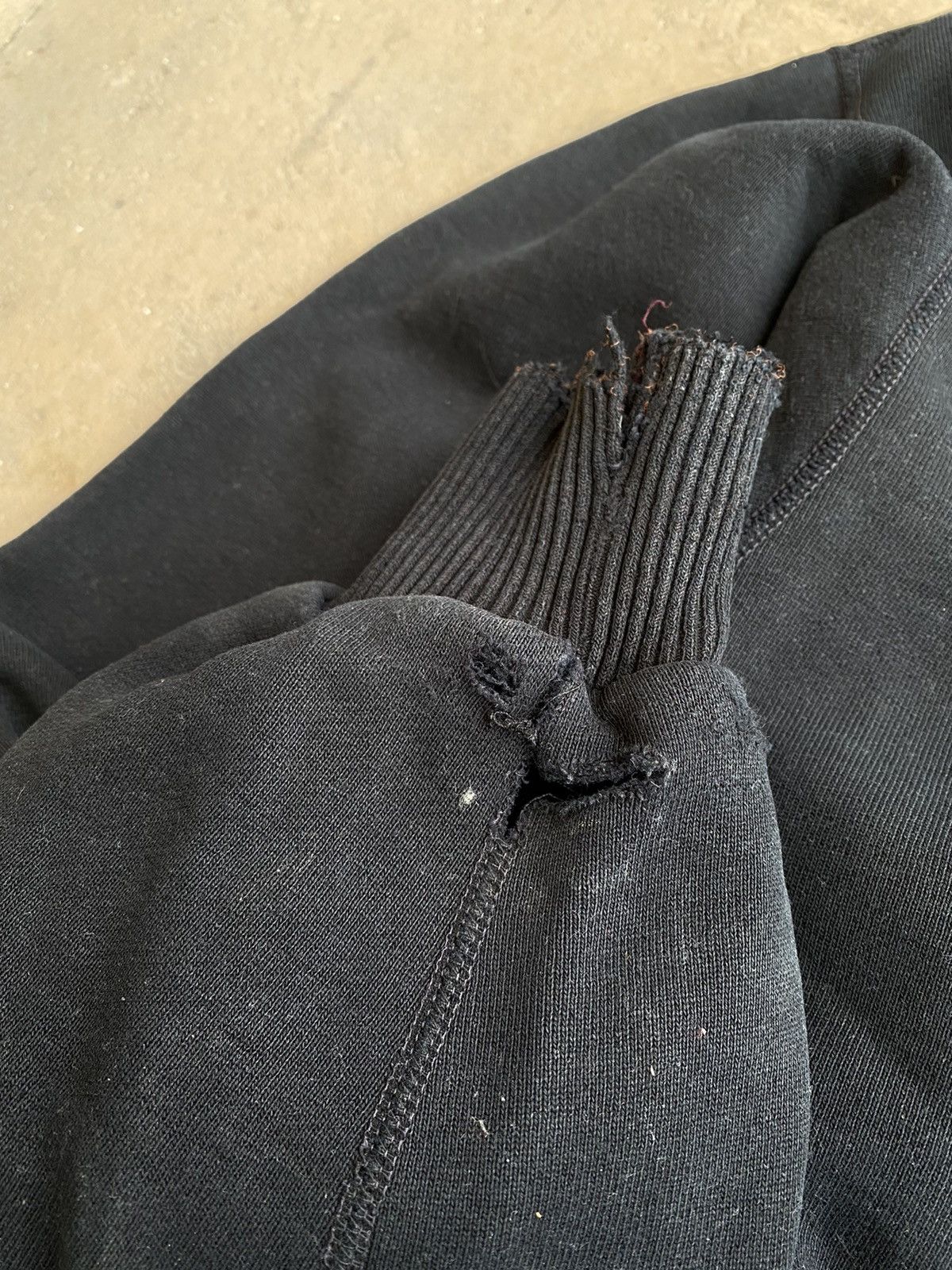 NBA RARE 1994 NBA Grizzlies Vancouver workwear distressed hoodie Size US L / EU 52-54 / 3 - 4 Thumbnail