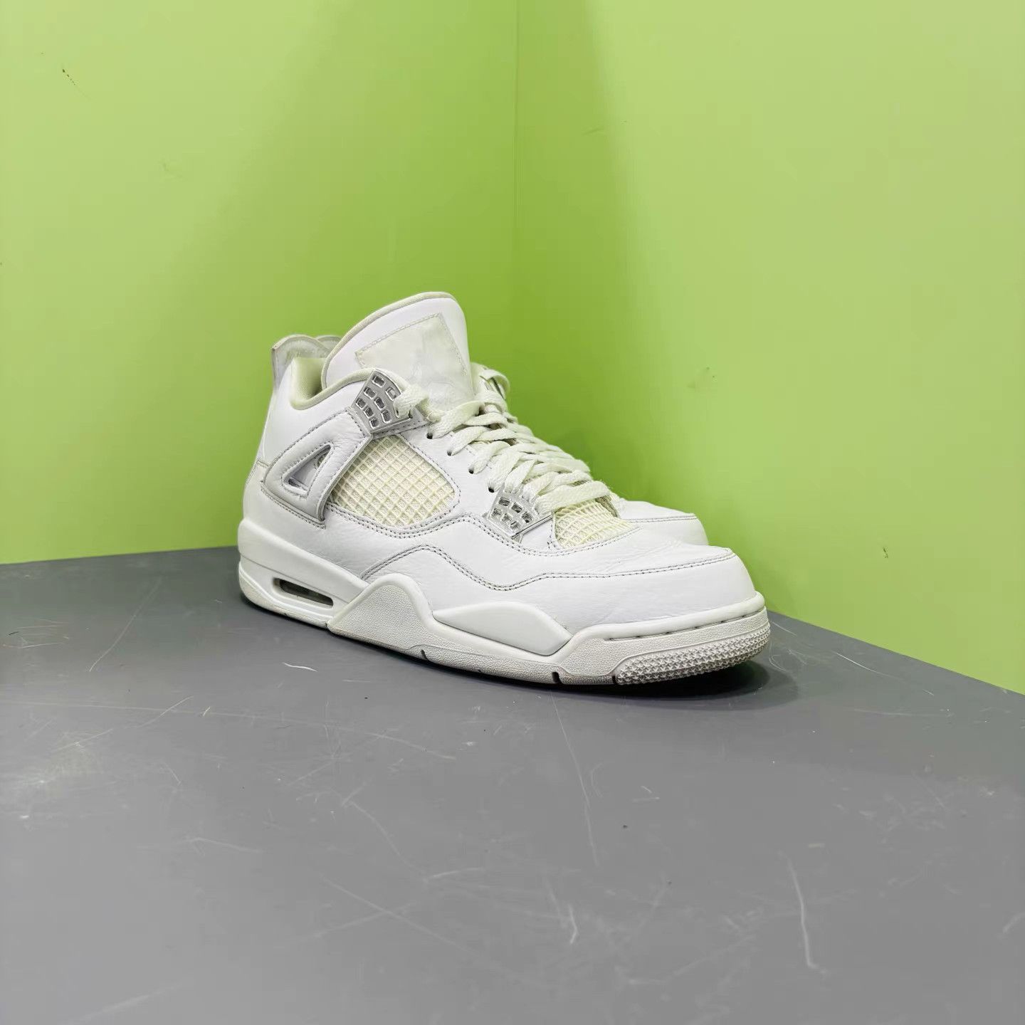Jordan Brand Air Jordan 4 Basketball Shoes K15 Size US 9.5 / EU 42-43 - 3 Thumbnail