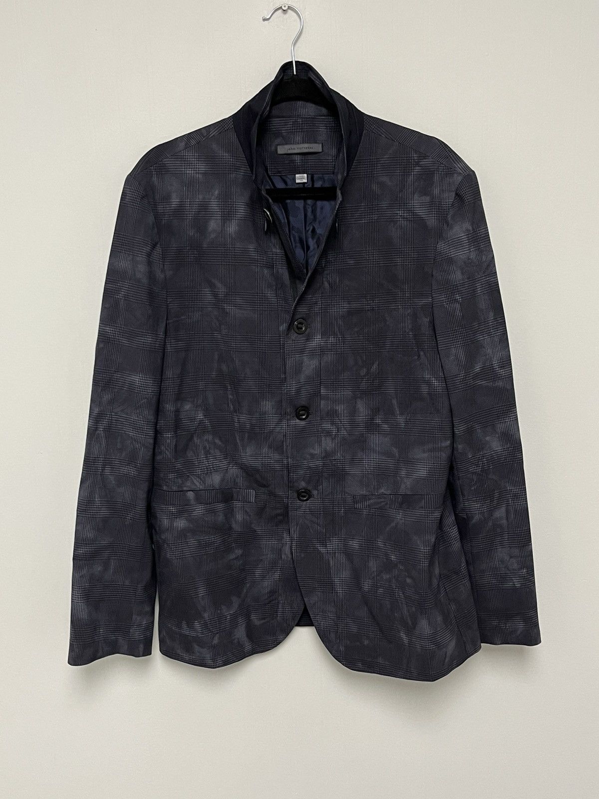 John Varvatos Camo Plaid Jacket. Size EU 50 USA 40. Size US M / EU 48-50 / 2 - 5 Thumbnail