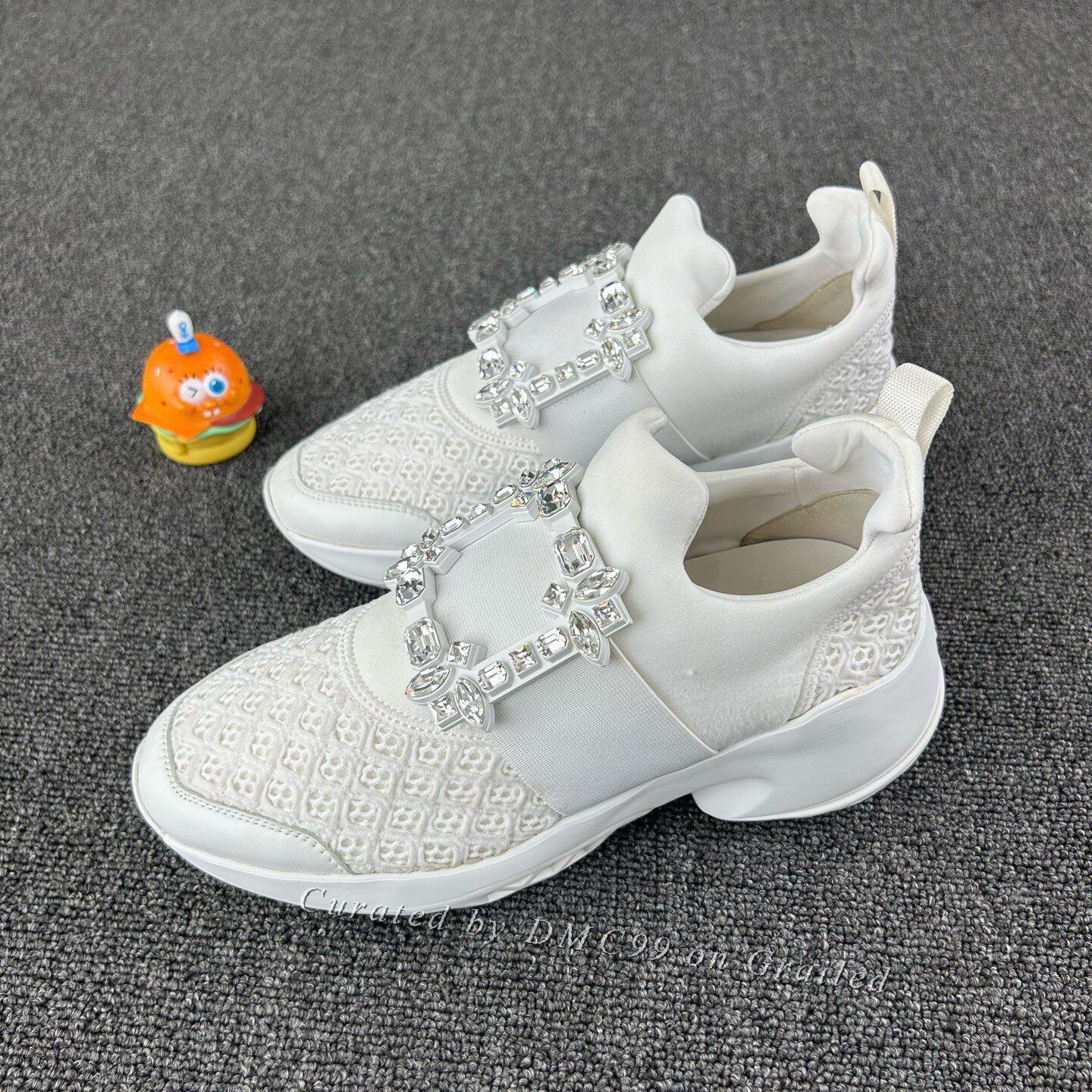 Roger Vivier Roger Vivier White Diamond Buckle Shoes Size US 6 / IT 36 - 1 Thumbnail